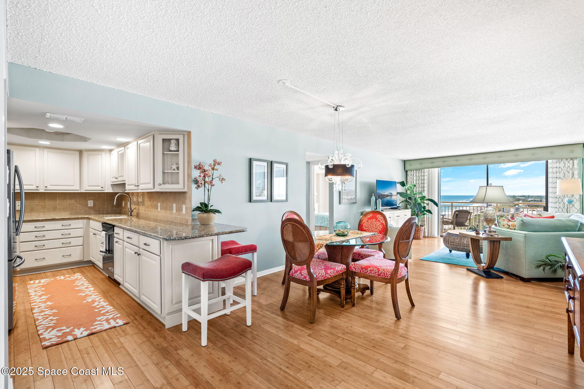 877 N Highway A1a, 1106