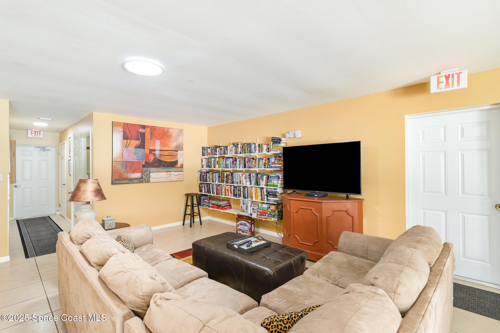 201 Saint Lucie Lane, 709