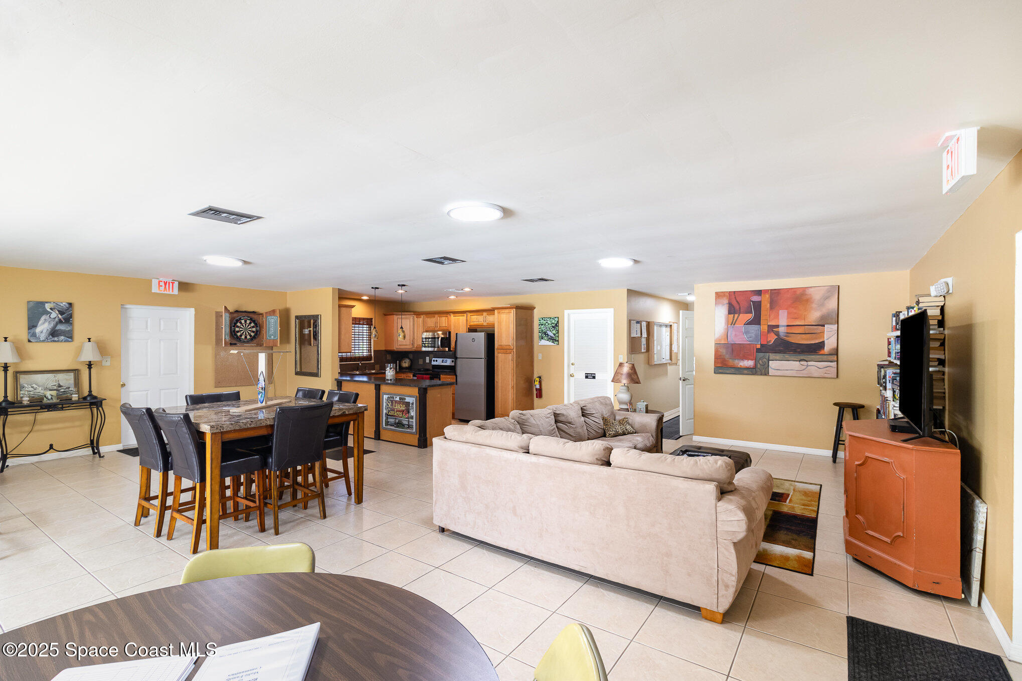 201 Saint Lucie Lane, 709