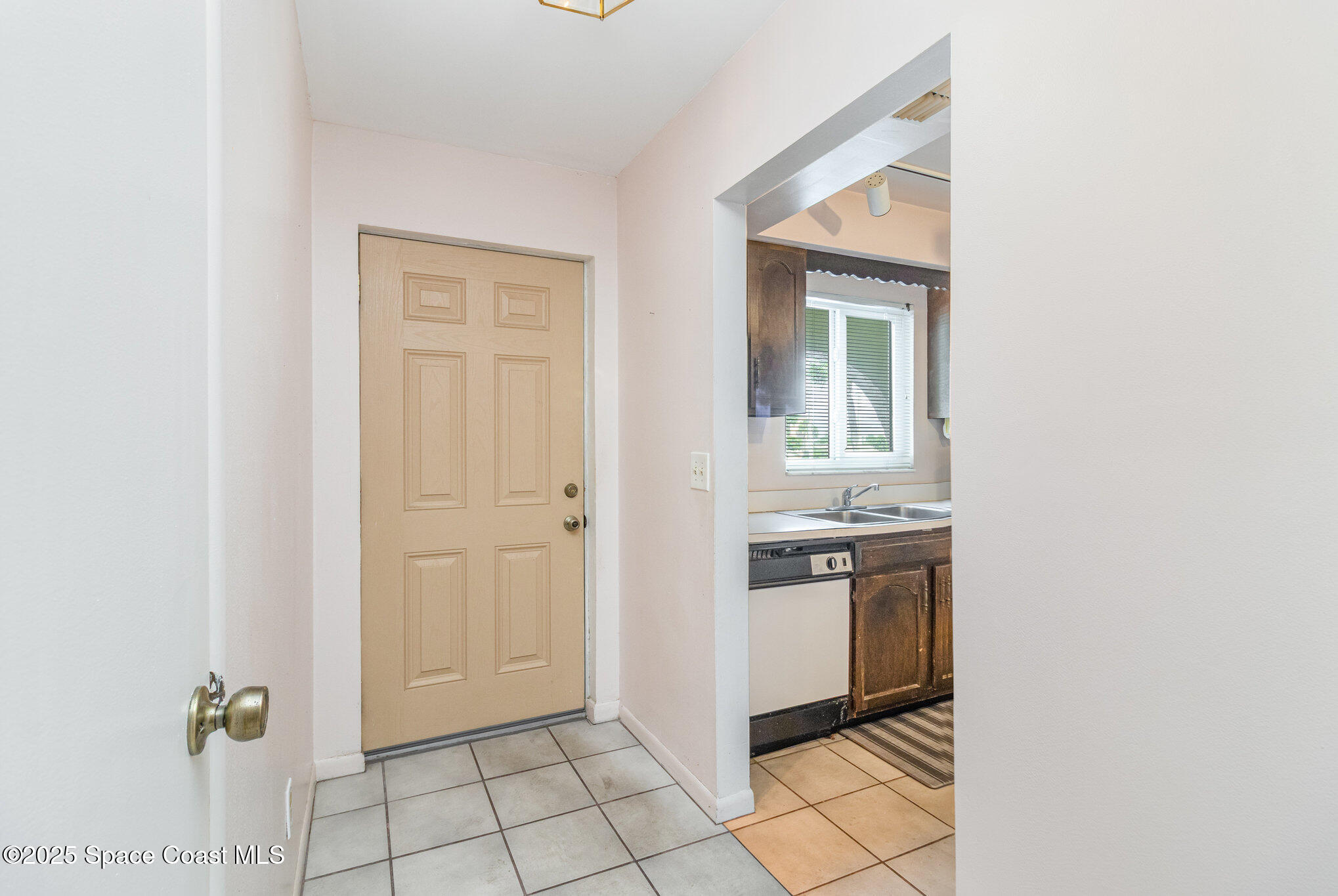 201 Saint Lucie Lane, 709