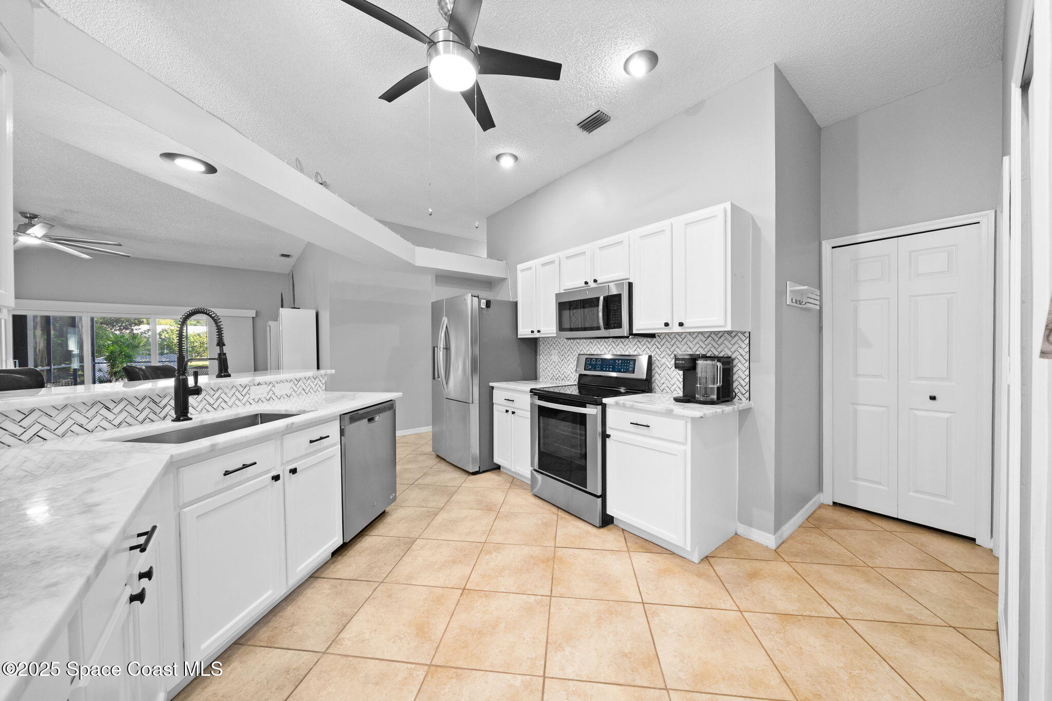 867 Villa Drive