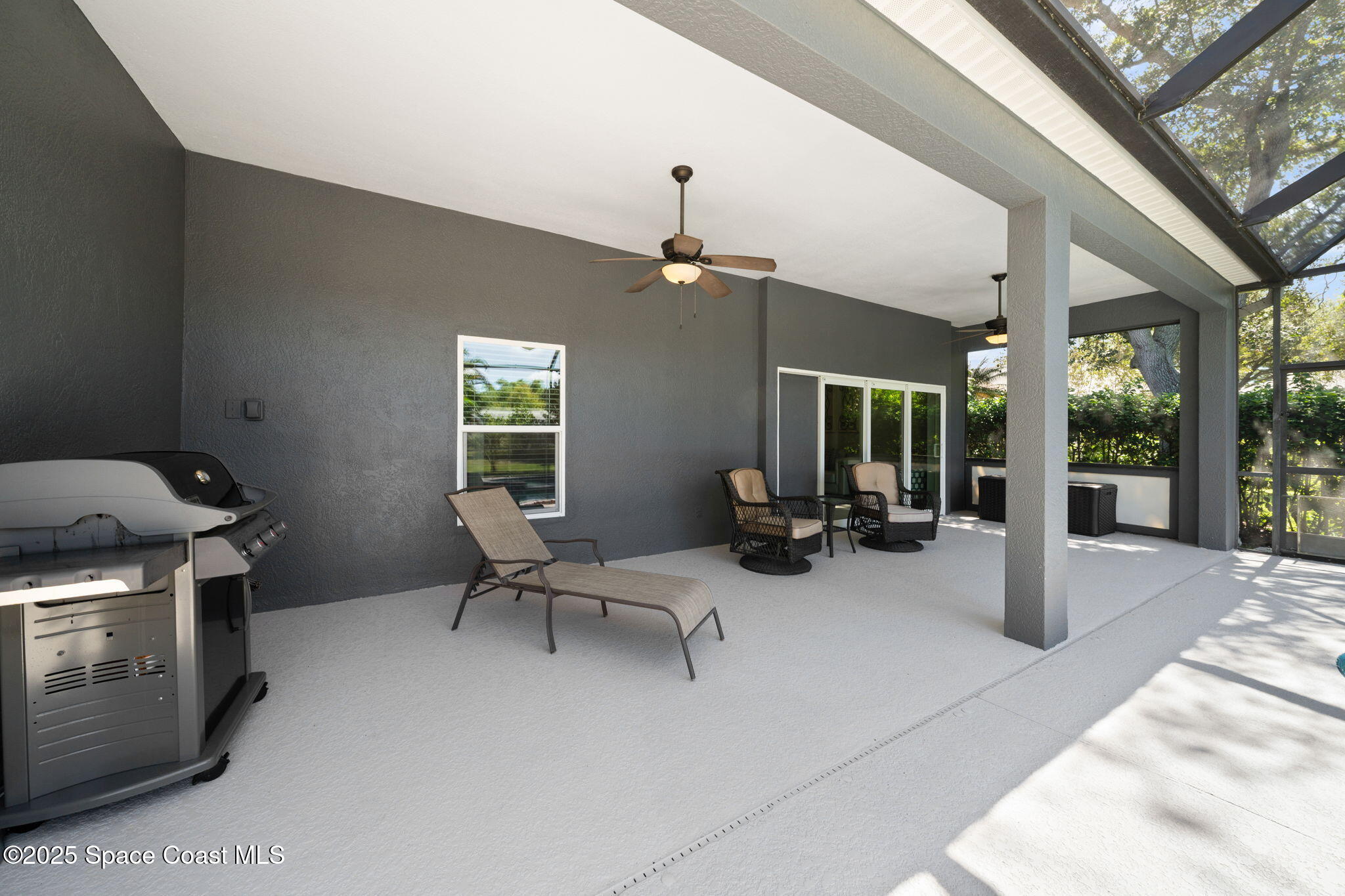 867 Villa Drive