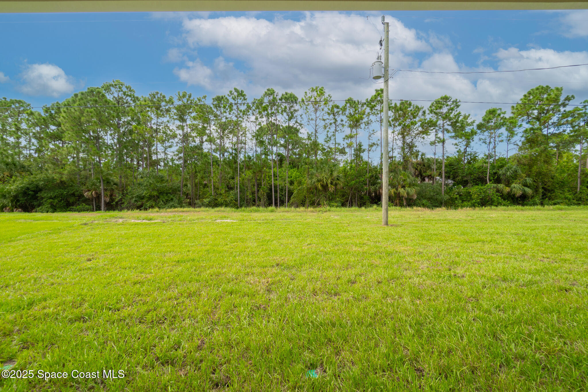 534 Edison Street SE