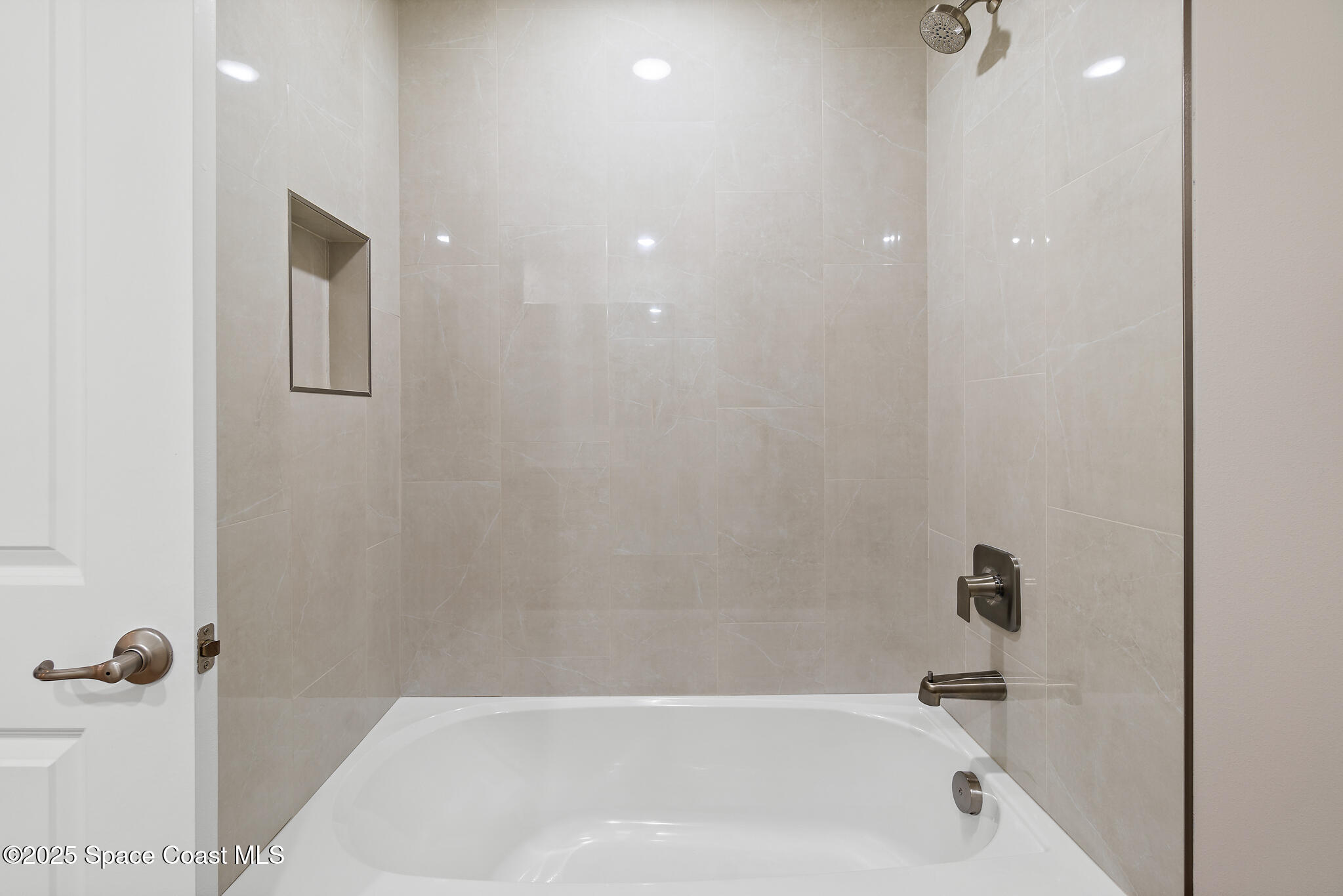 534 Edison Street SE