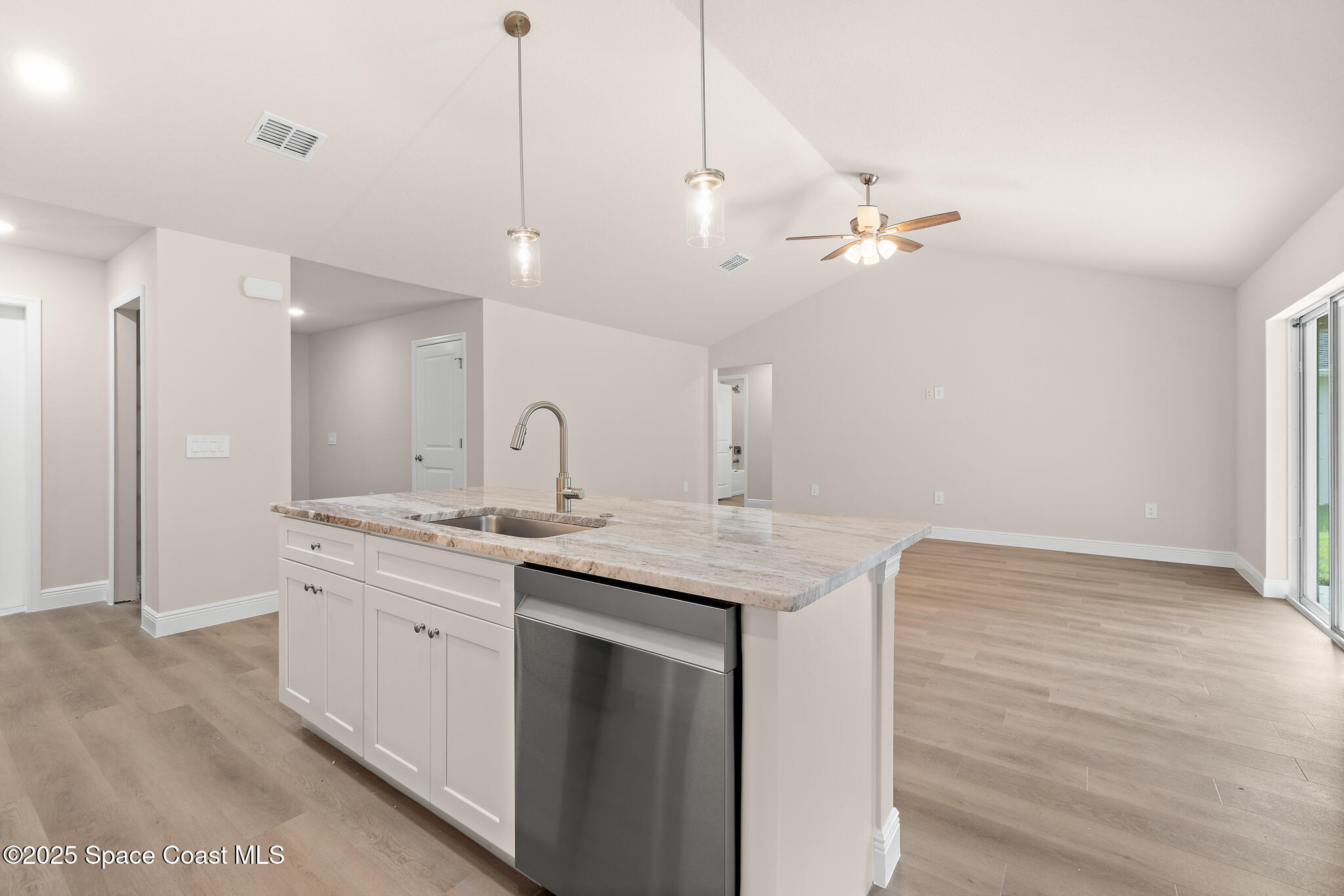 534 Edison Street SE