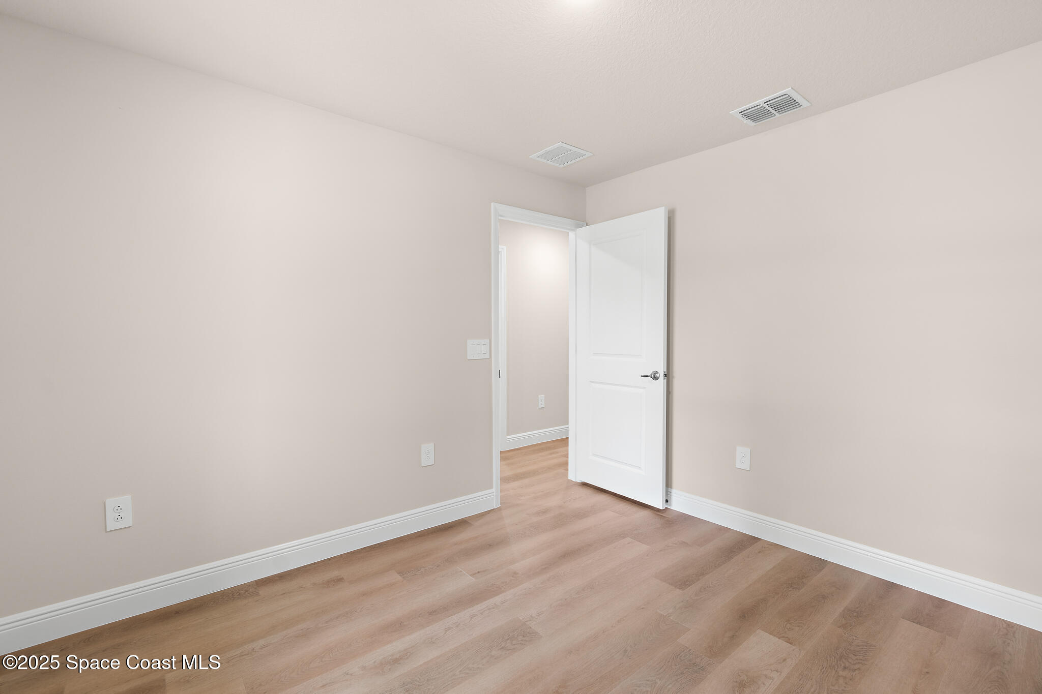 534 Edison Street SE