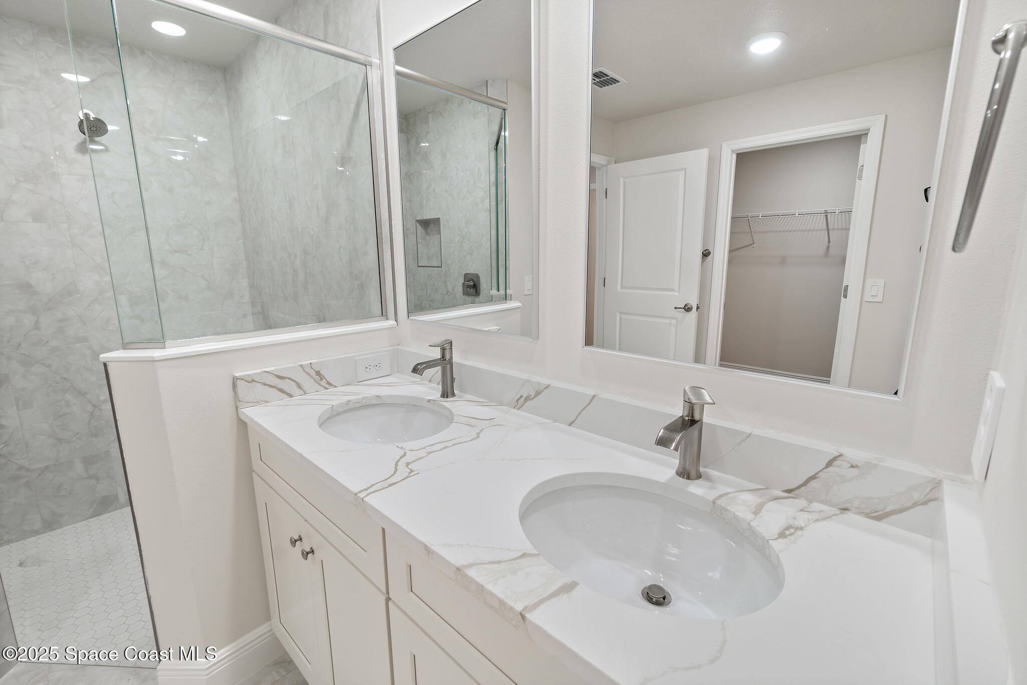 534 Edison Street SE