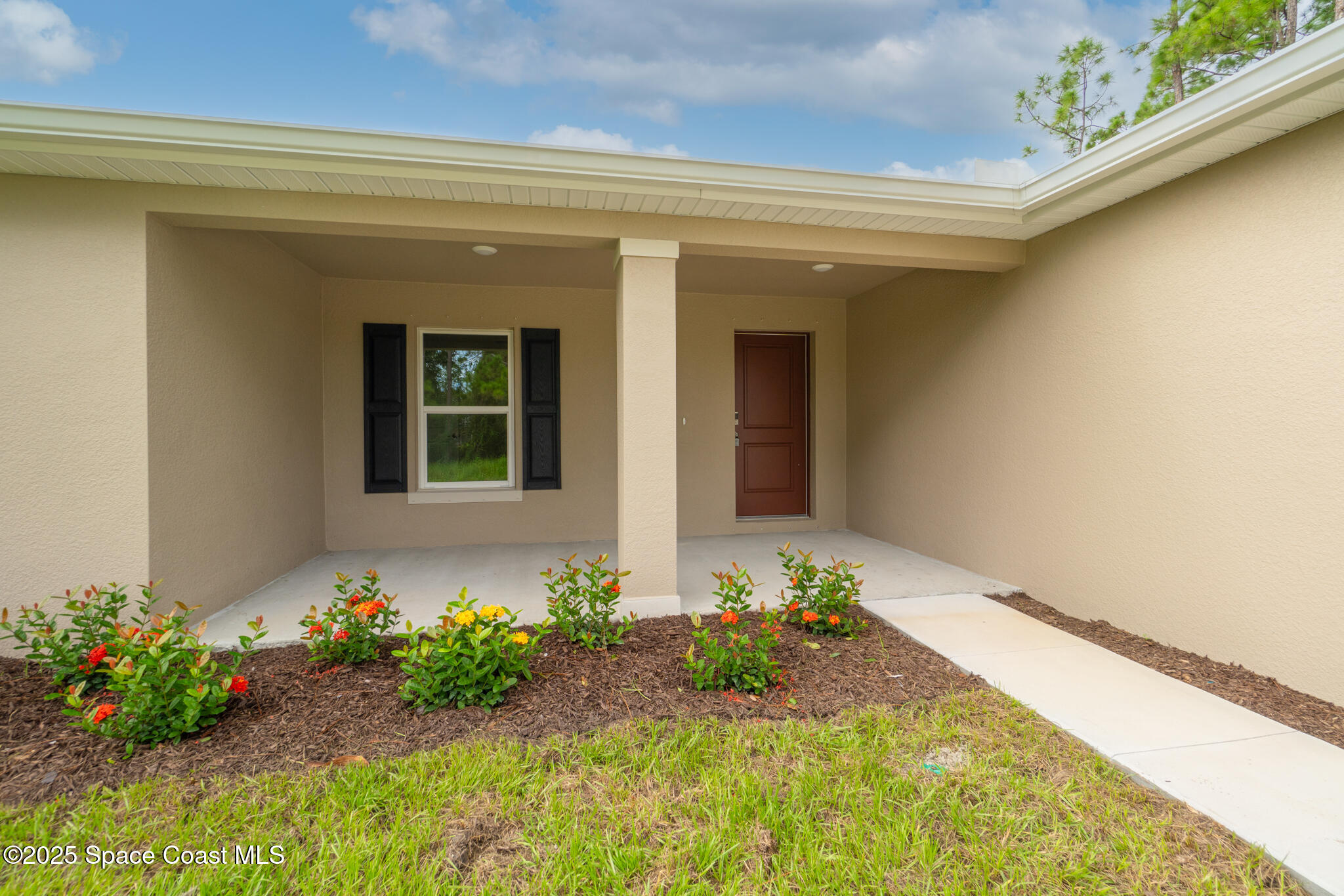 534 Edison Street SE