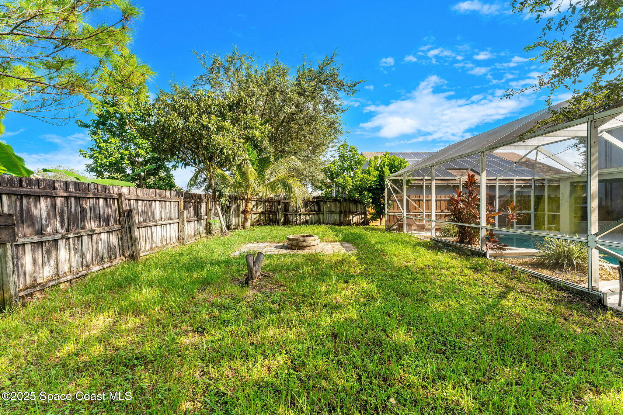 1249 White Oak Circle