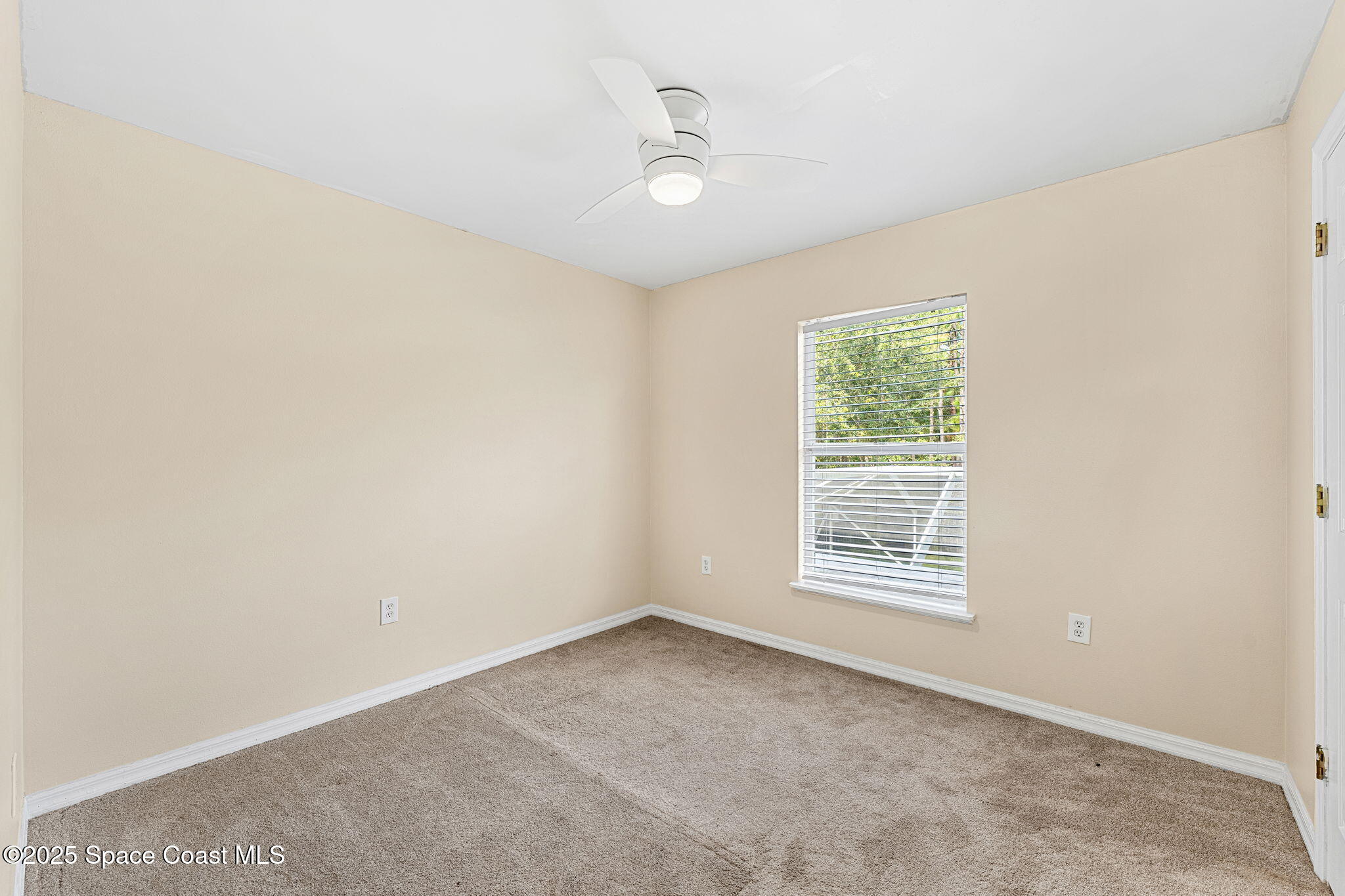1249 White Oak Circle