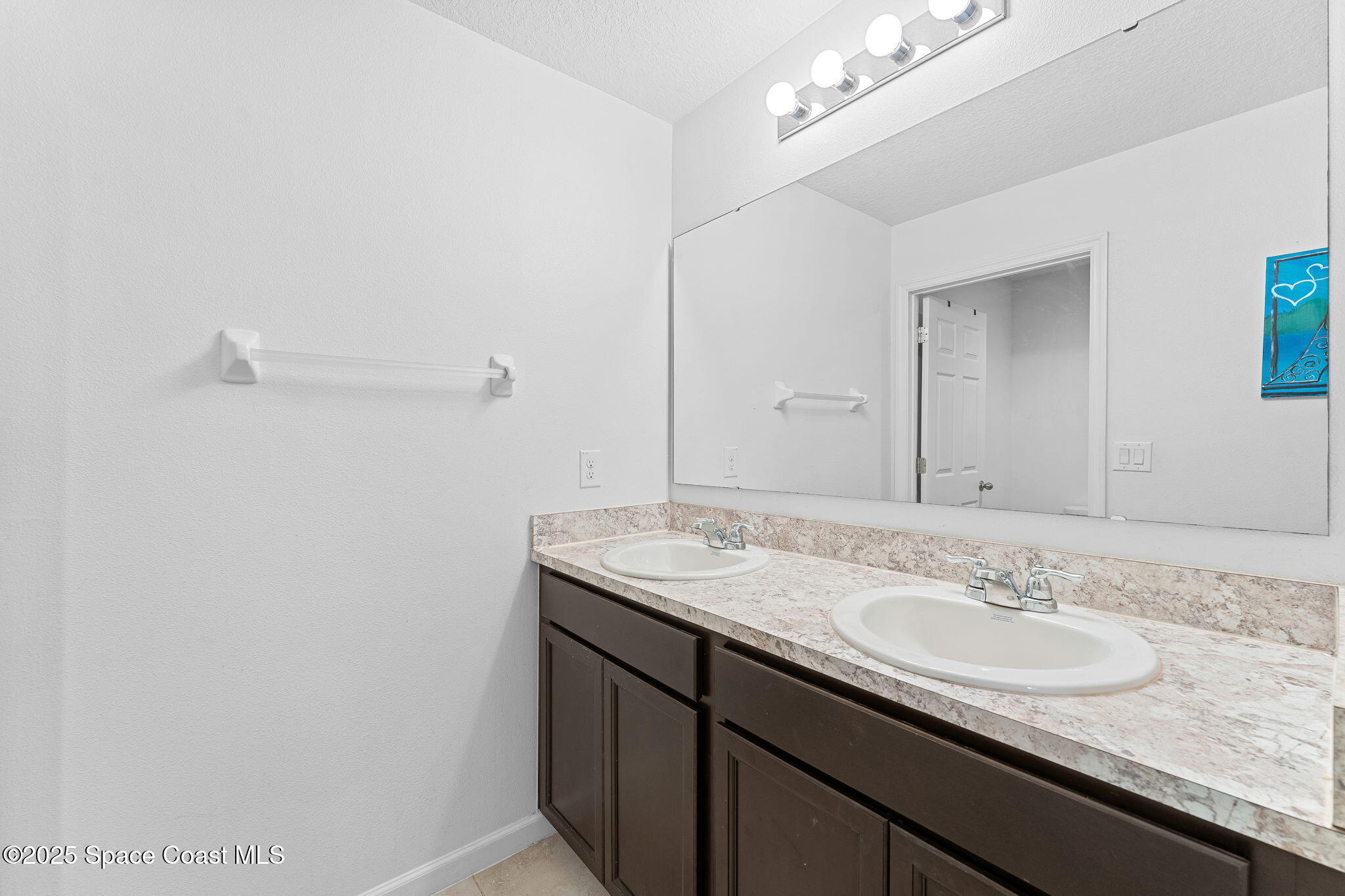 262 Alamere Drive SW