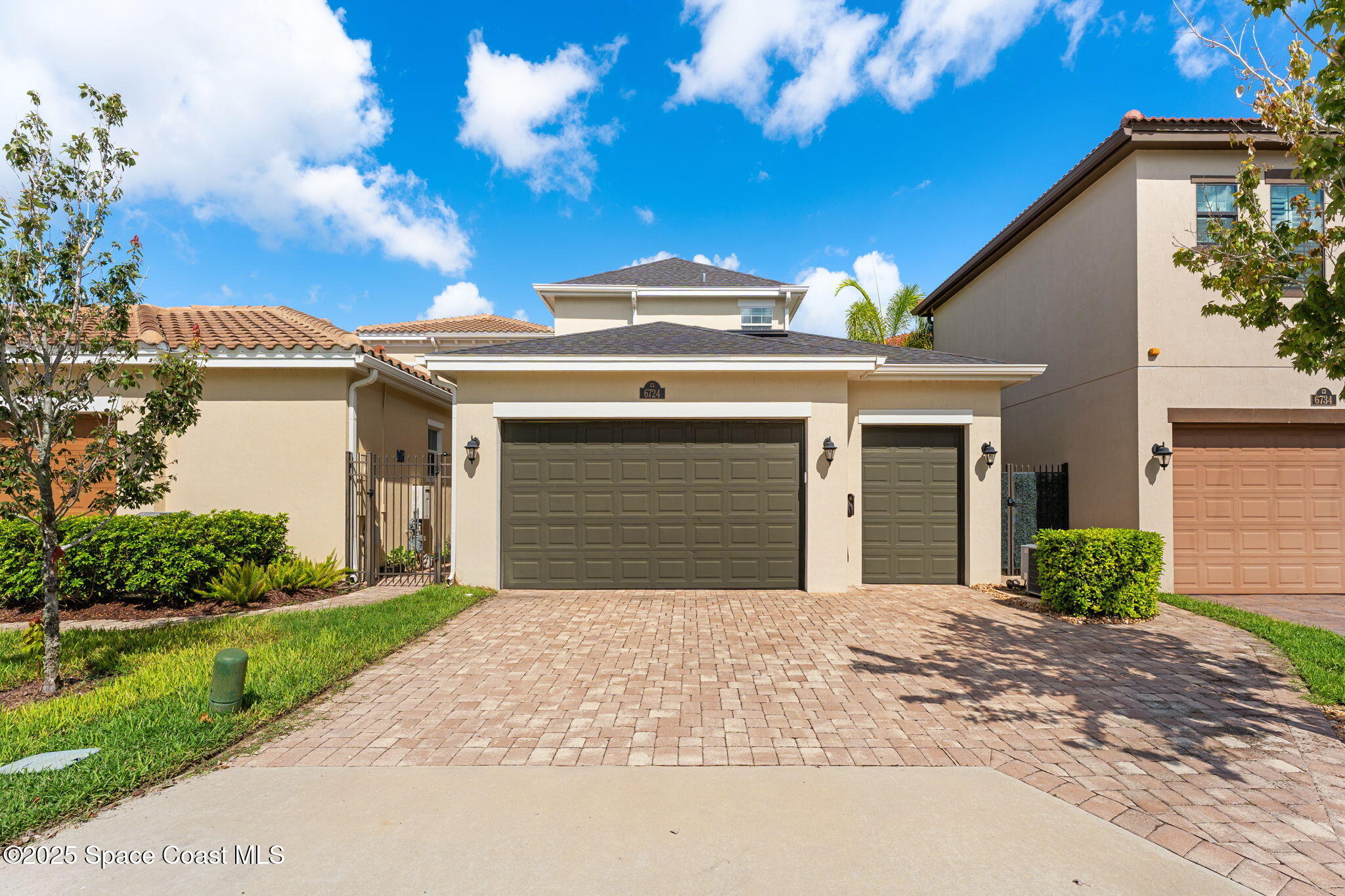 6724 Vista Hermosa Drive