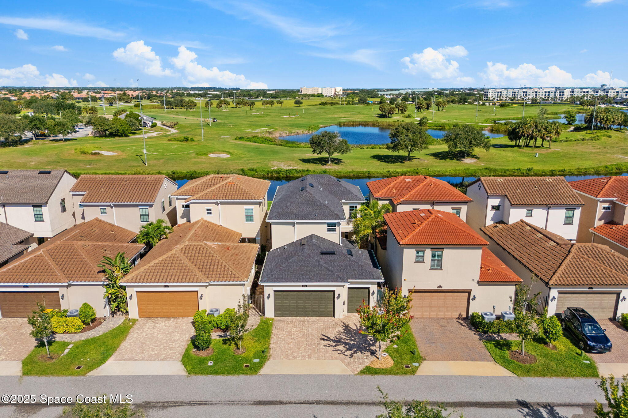 6724 Vista Hermosa Drive