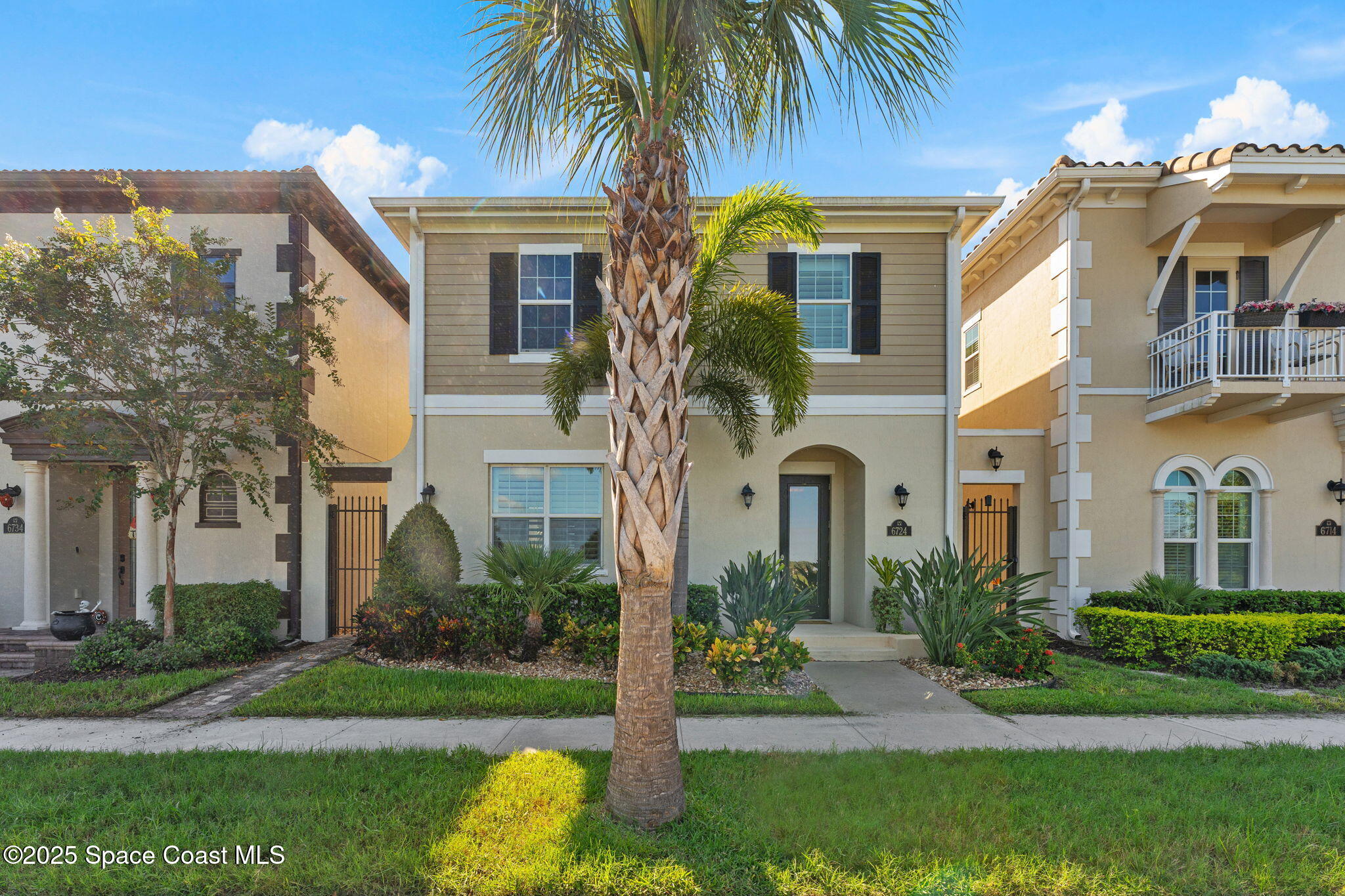 6724 Vista Hermosa Drive