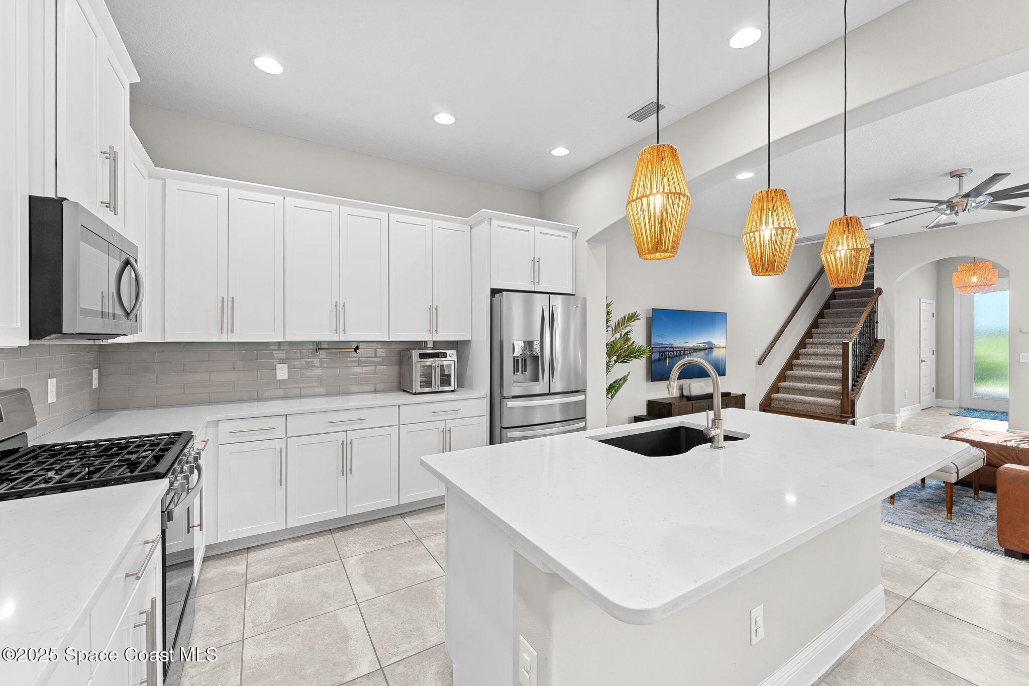 6724 Vista Hermosa Drive