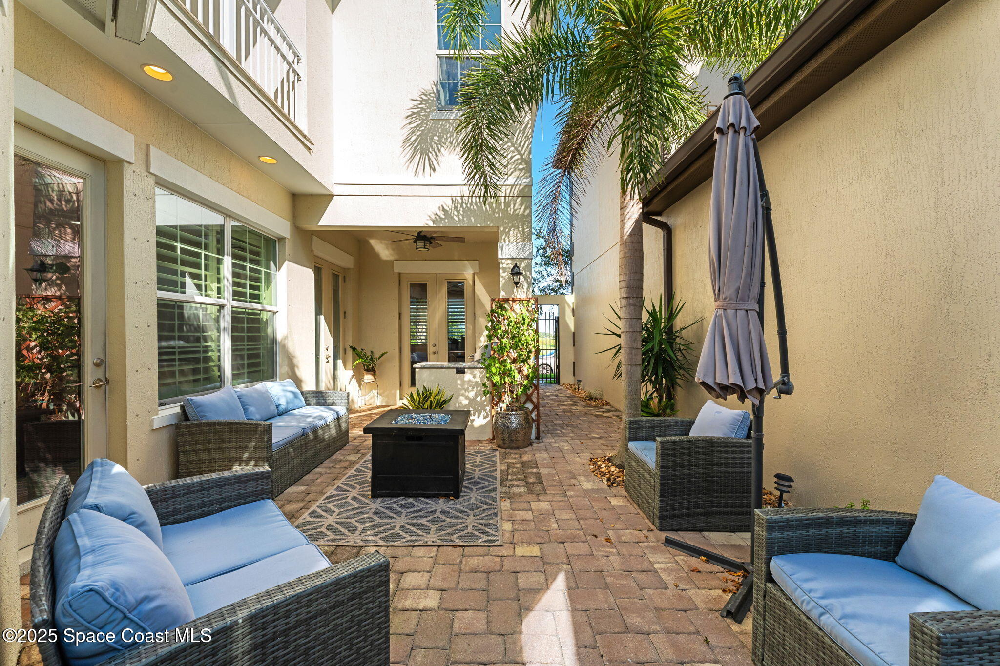 6724 Vista Hermosa Drive
