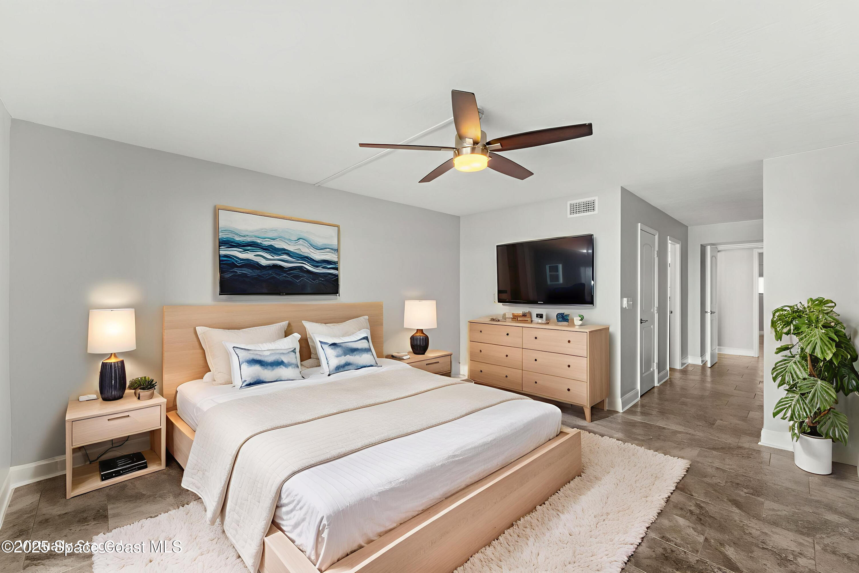 3799 S Banana River Boulevard, 815