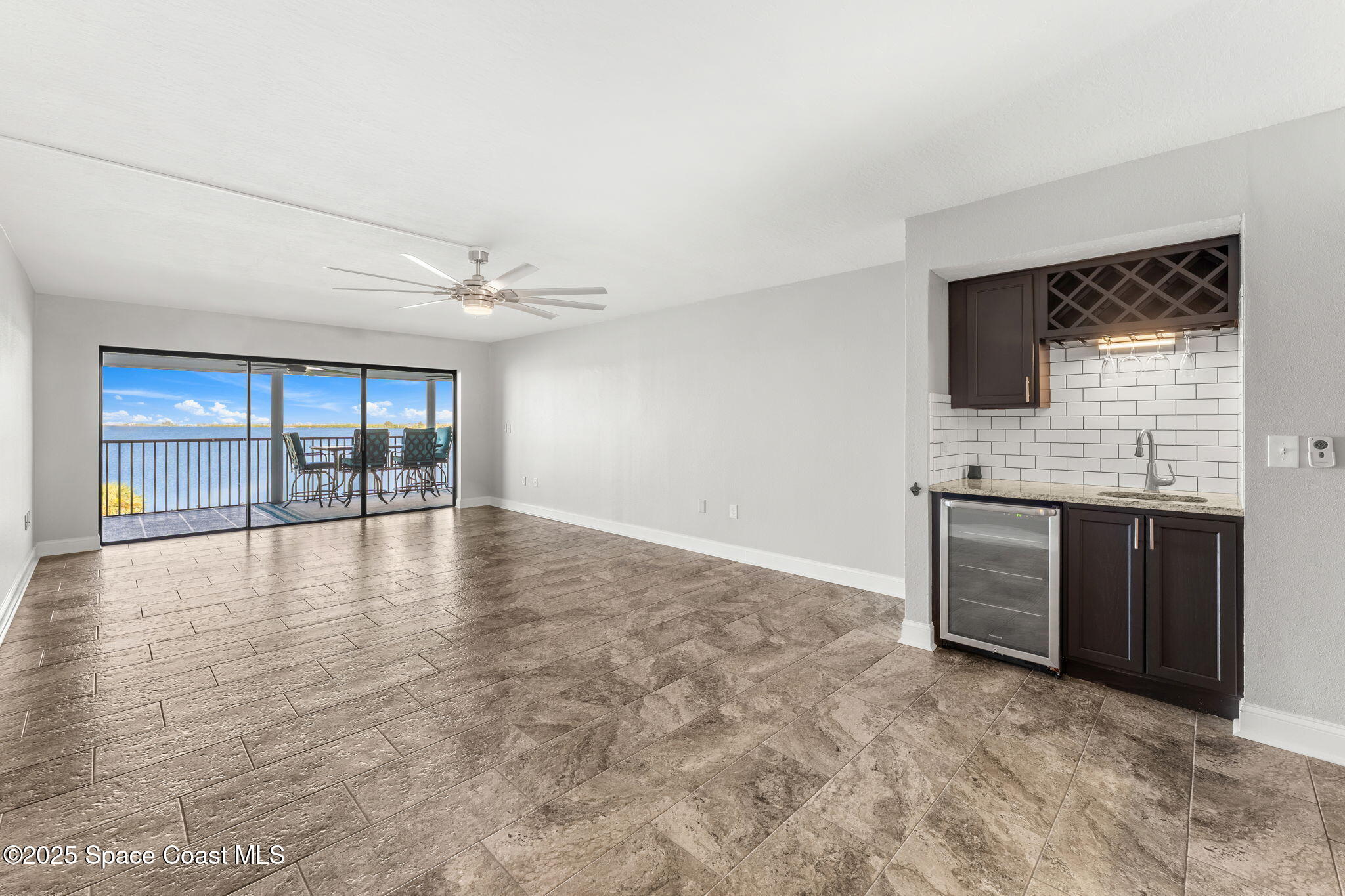 3799 S Banana River Boulevard, 815