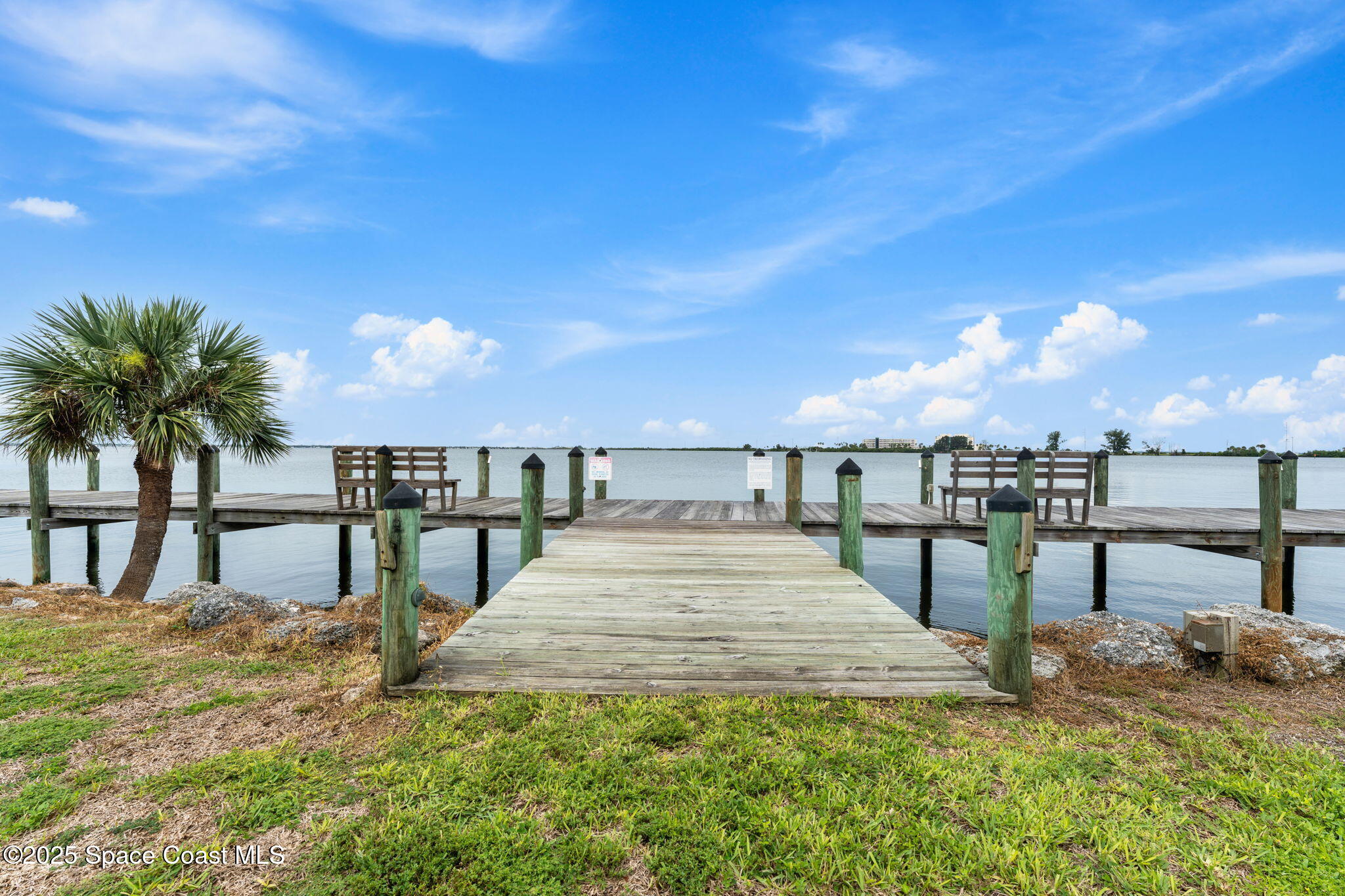 3799 S Banana River Boulevard, 815