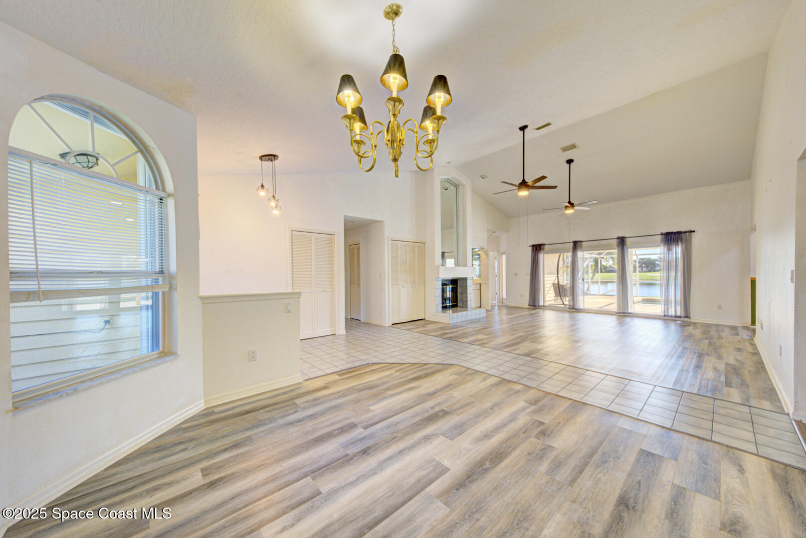 635 Dawson Drive, Melbourne