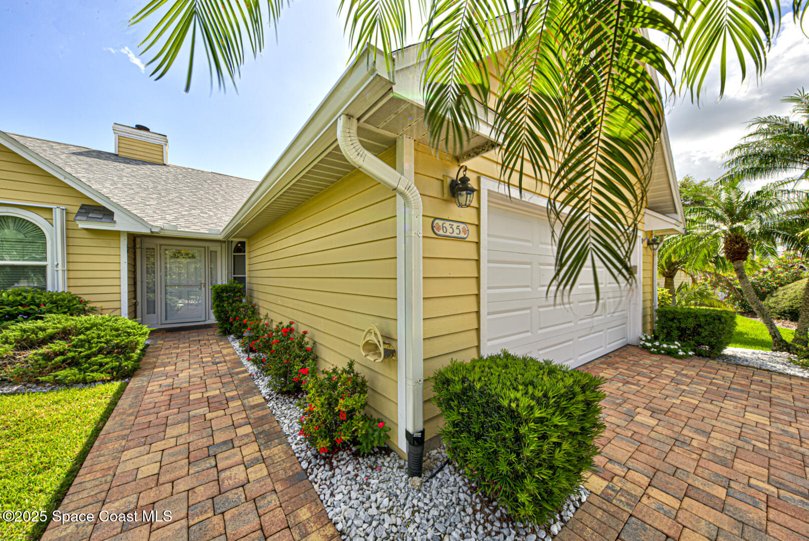 635 Dawson Drive, Melbourne