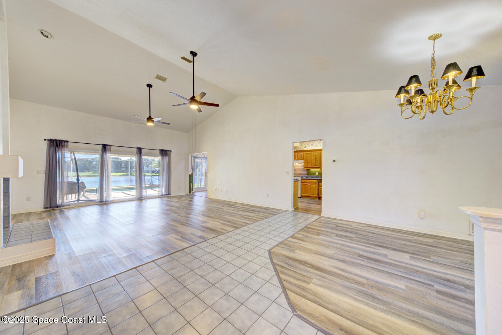 635 Dawson Drive, Melbourne