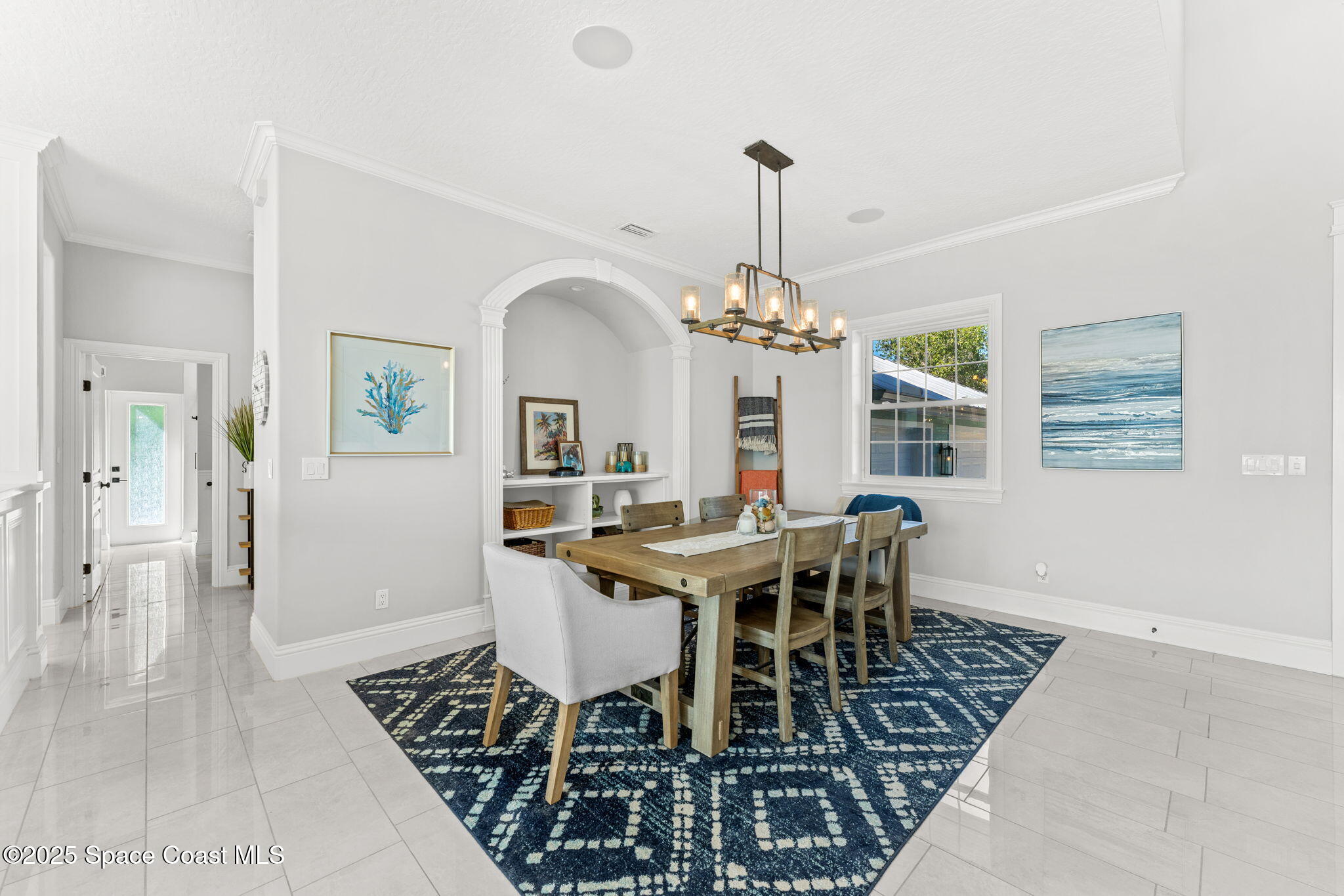 787 Oak Ridge Drive