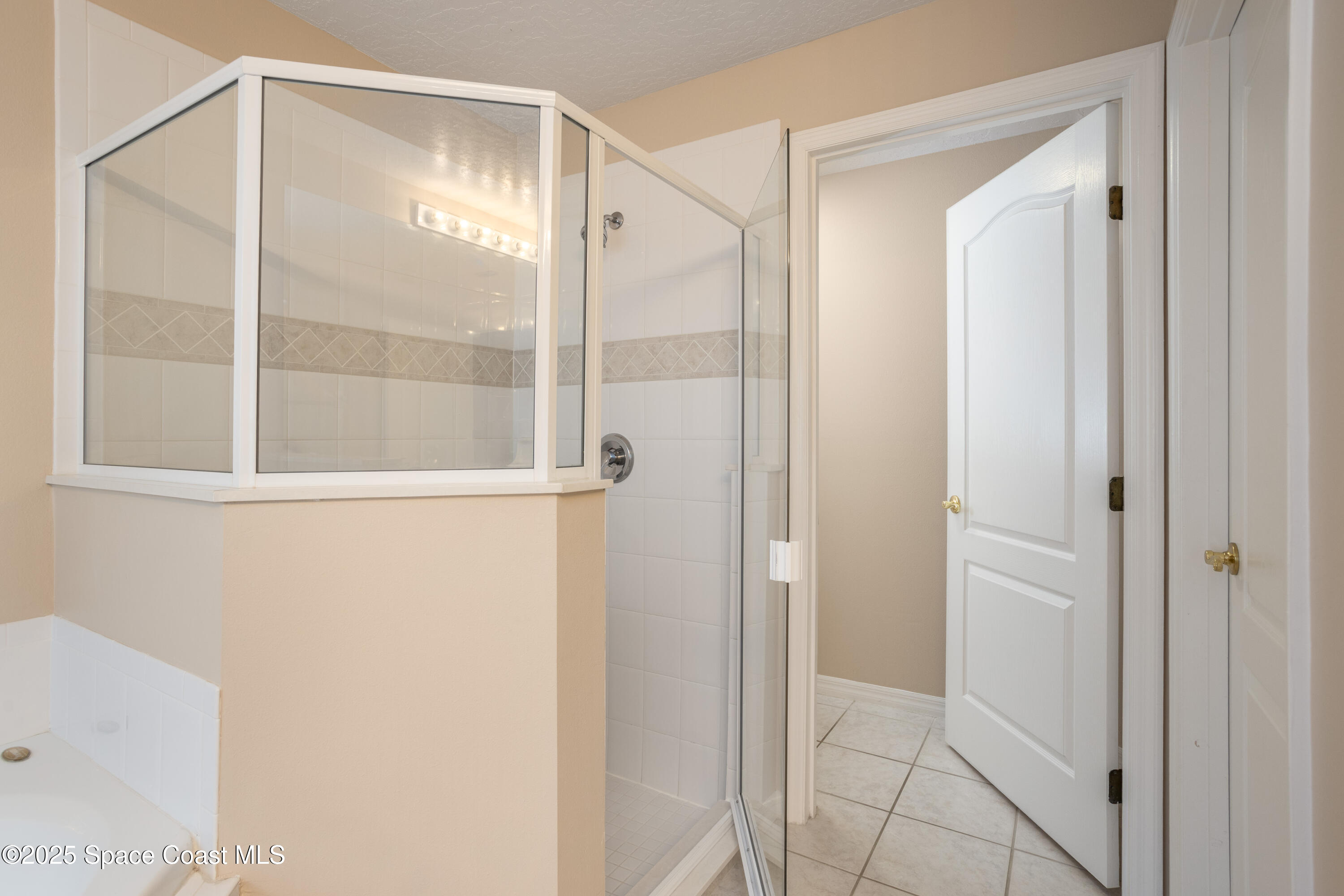 7932 Citrus Creek Drive