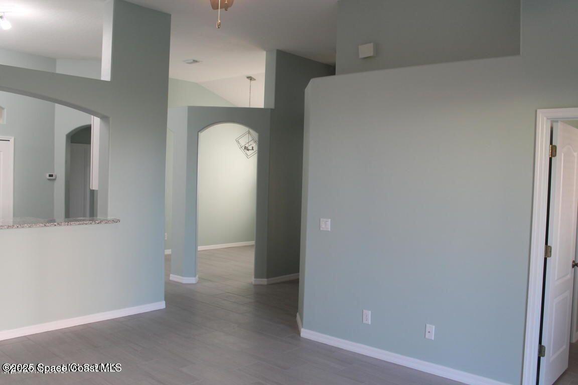 3121 Atocha Lane