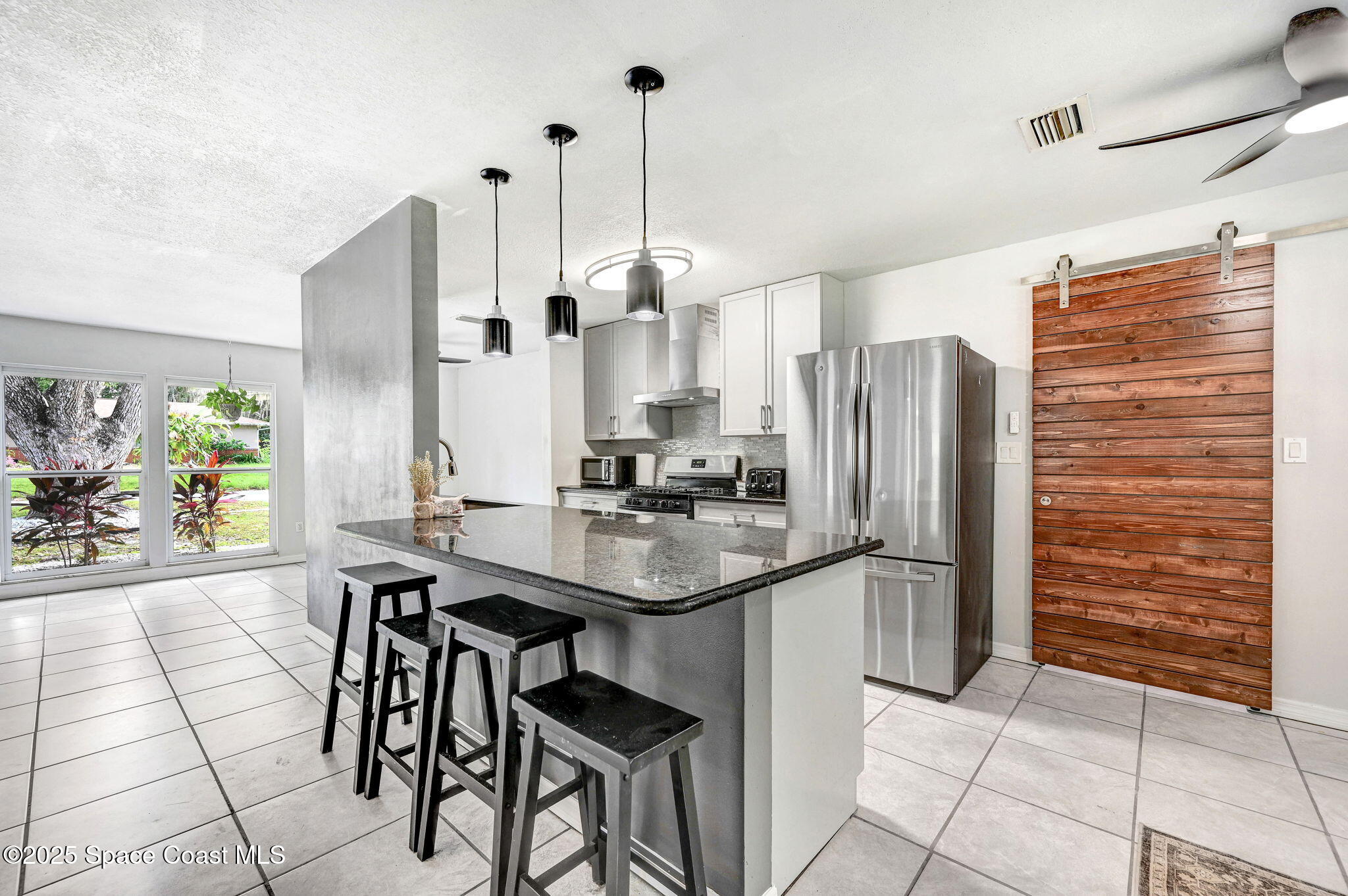 416 Poinsettia Avenue