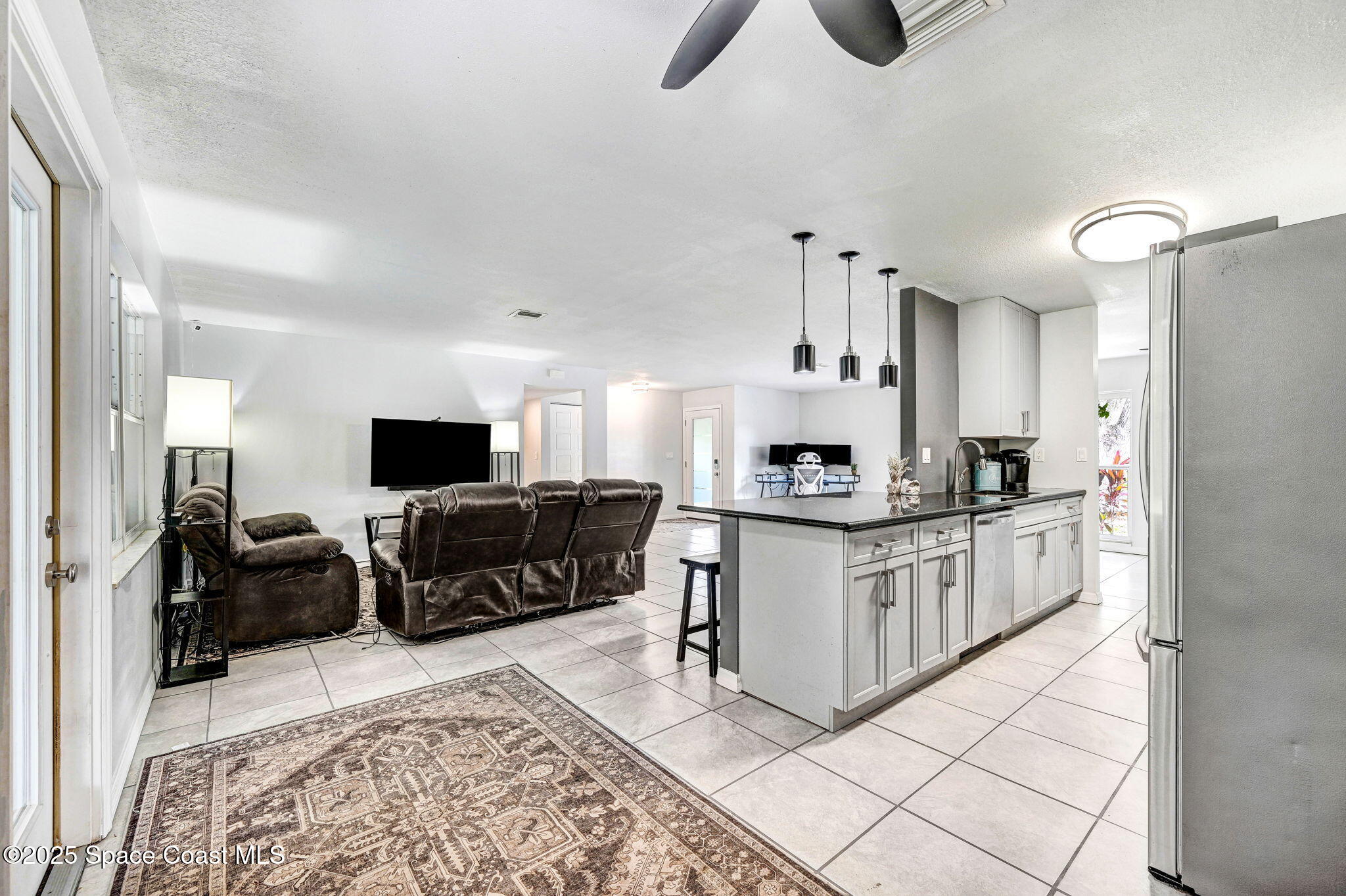 416 Poinsettia Avenue