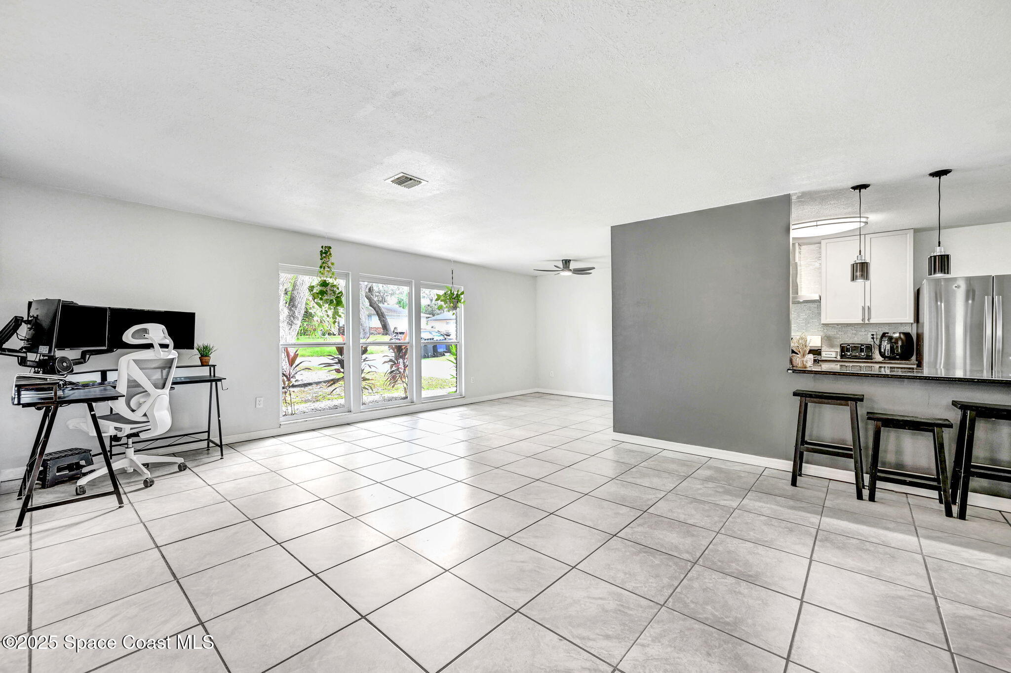 416 Poinsettia Avenue