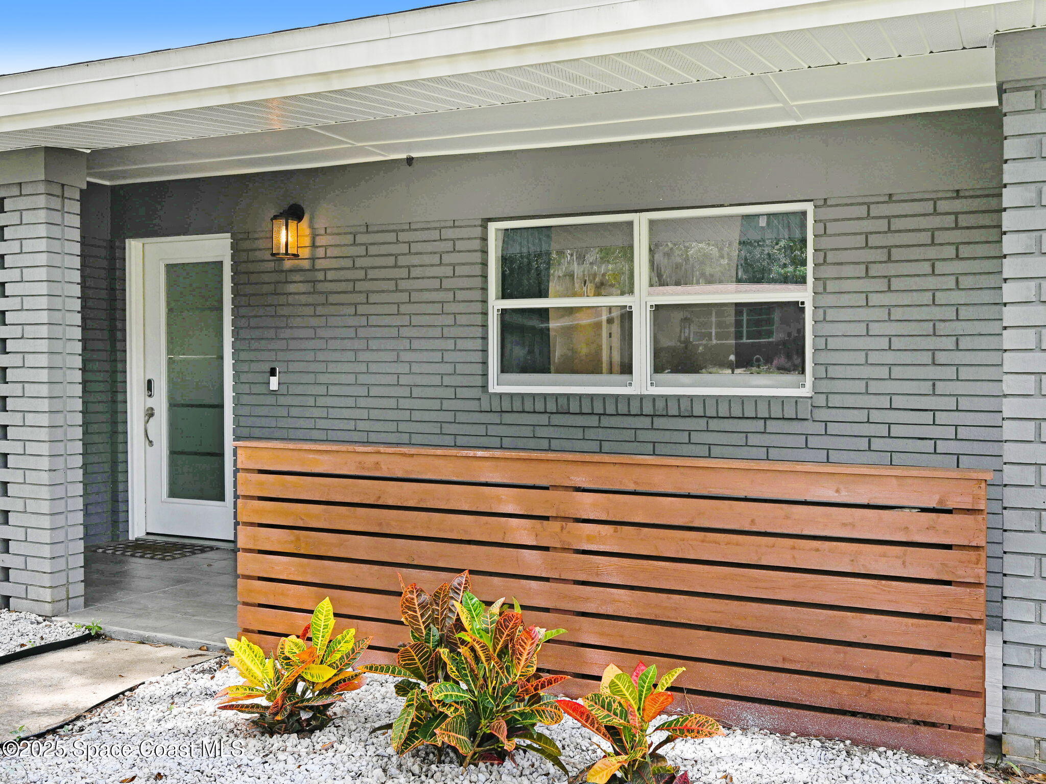 416 Poinsettia Avenue