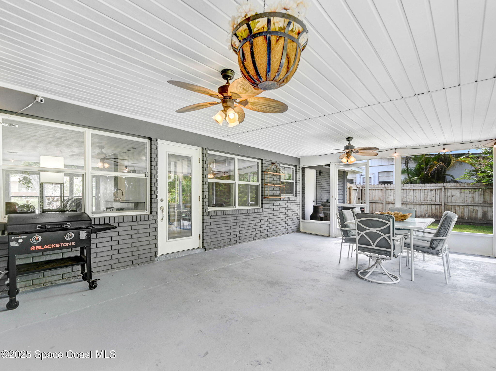 416 Poinsettia Avenue