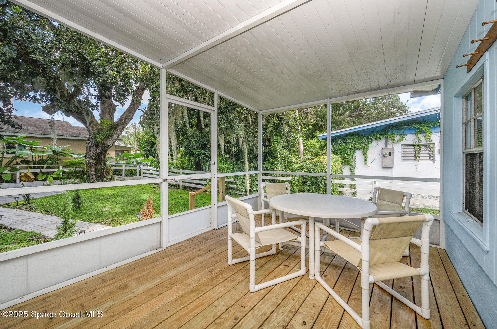 42 N Fernwood Drive