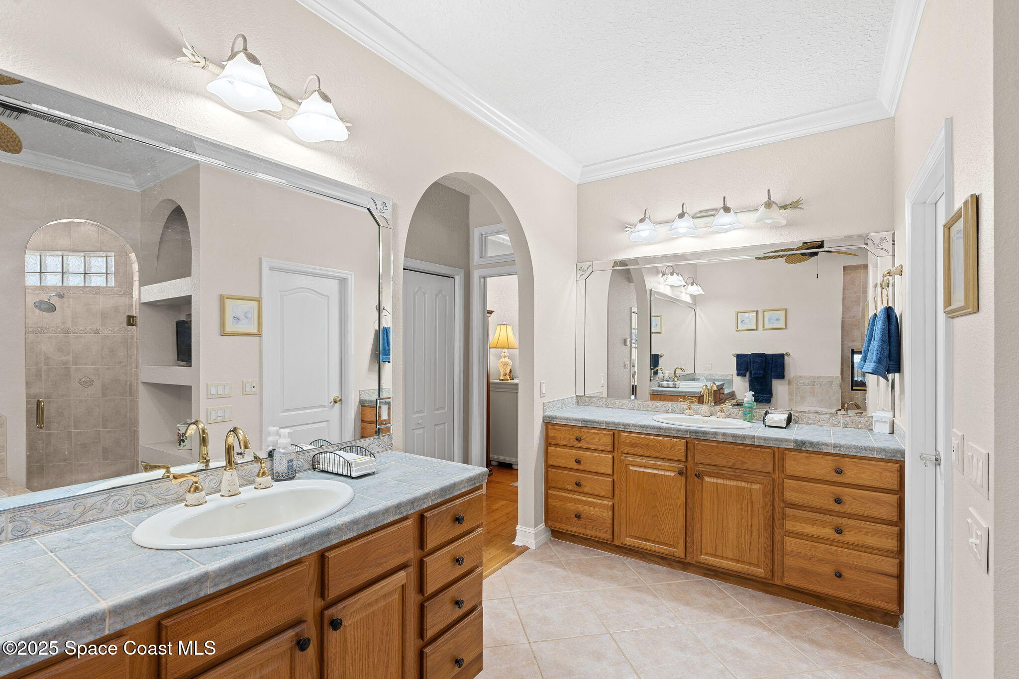 3061 Southern Oaks Drive