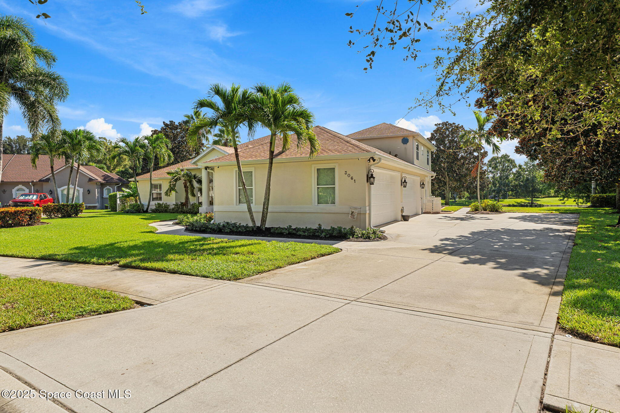 3061 Southern Oaks Drive