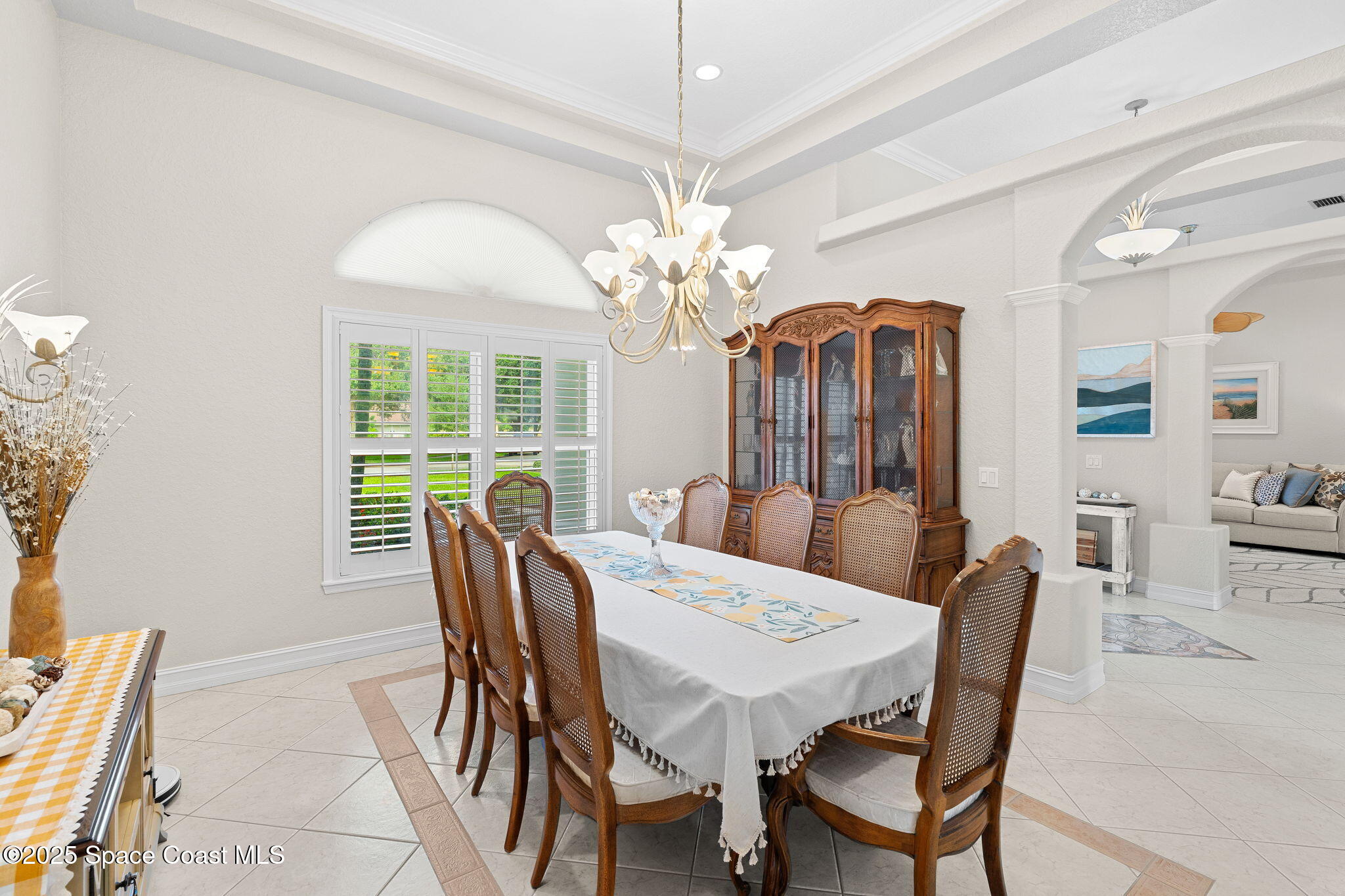 3061 Southern Oaks Drive