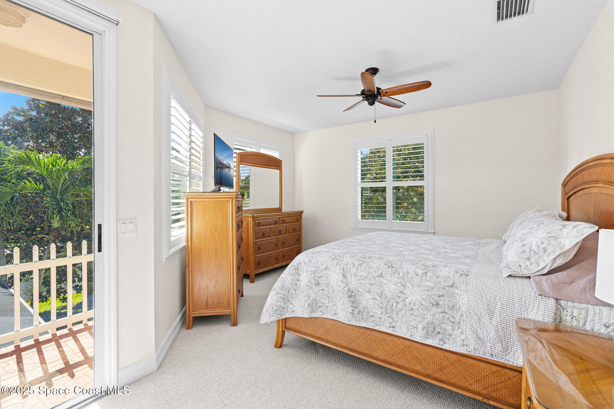 3061 Southern Oaks Drive