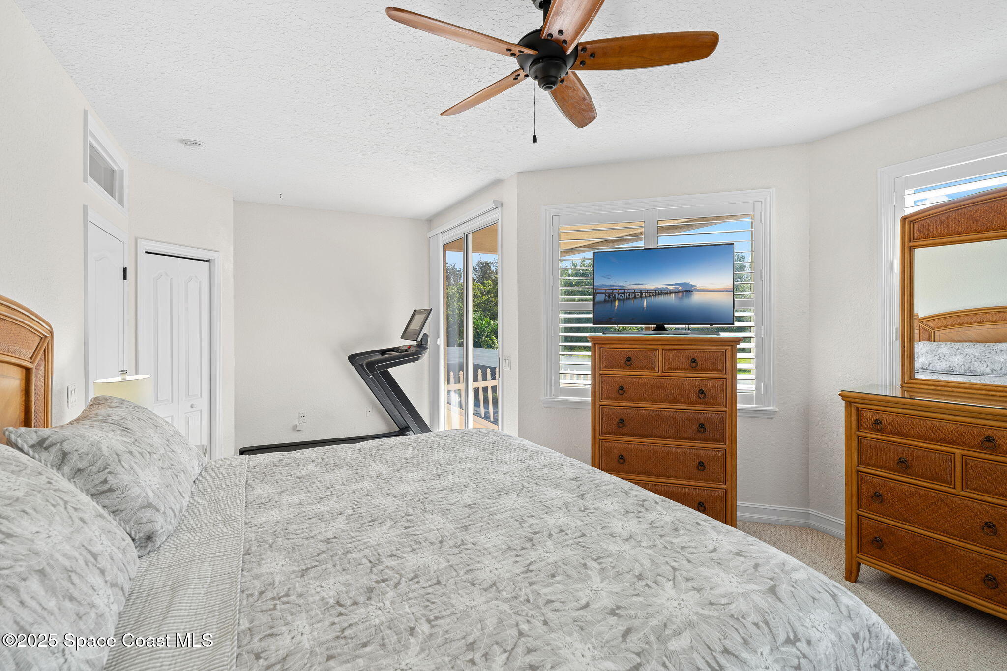 3061 Southern Oaks Drive