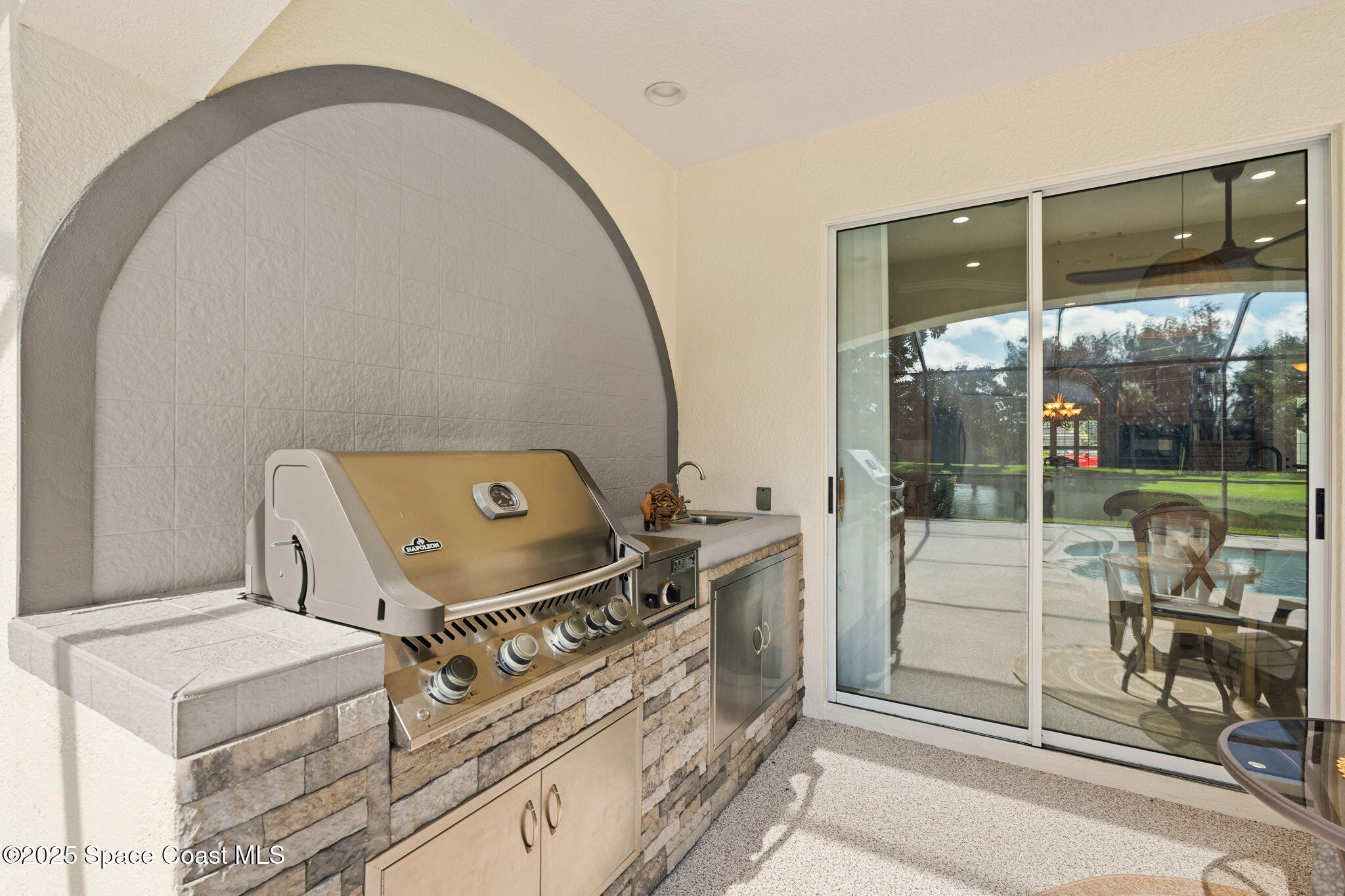 3061 Southern Oaks Drive