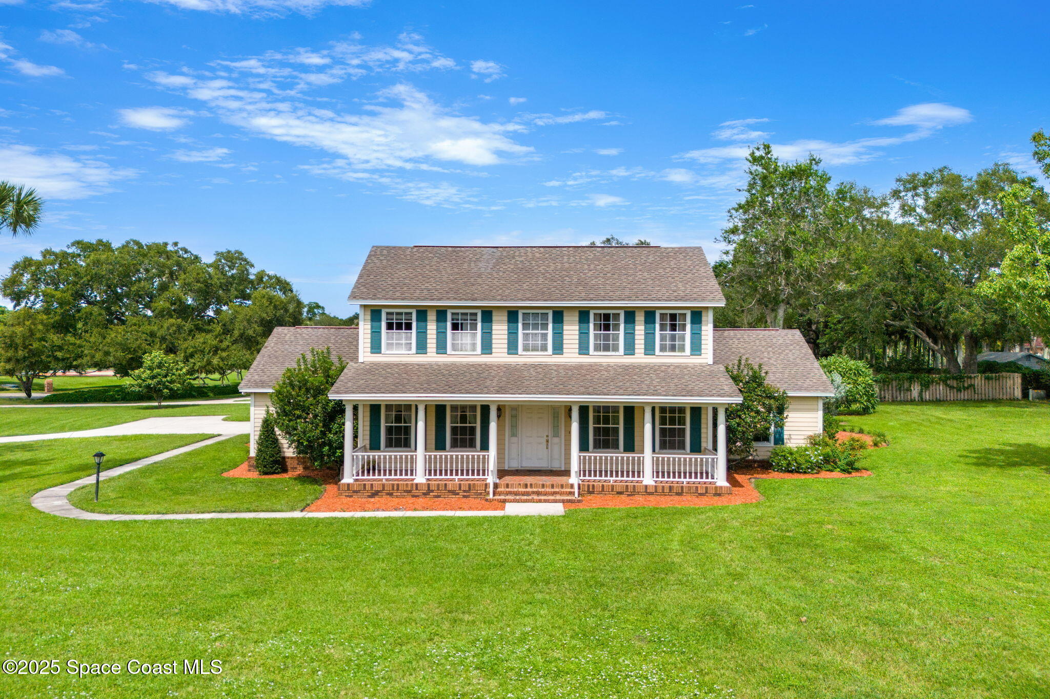 750 River Oaks Lane