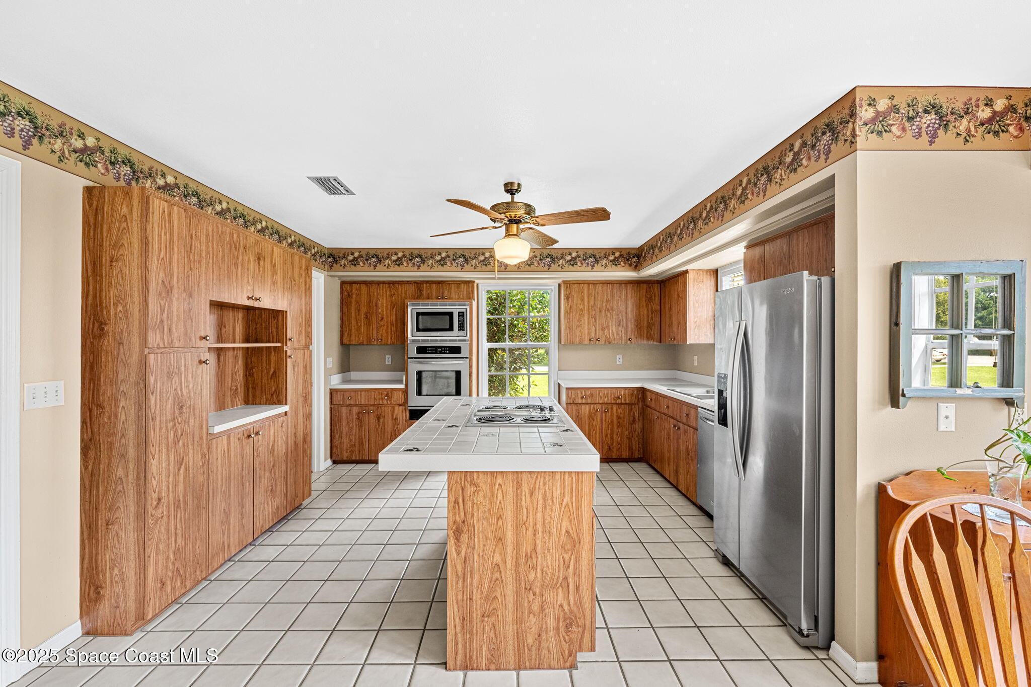 750 River Oaks Lane