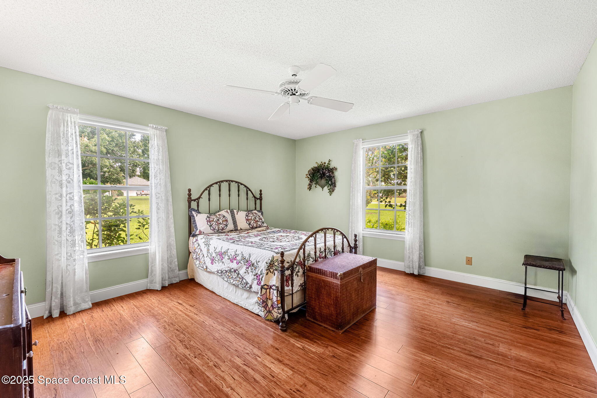 750 River Oaks Lane