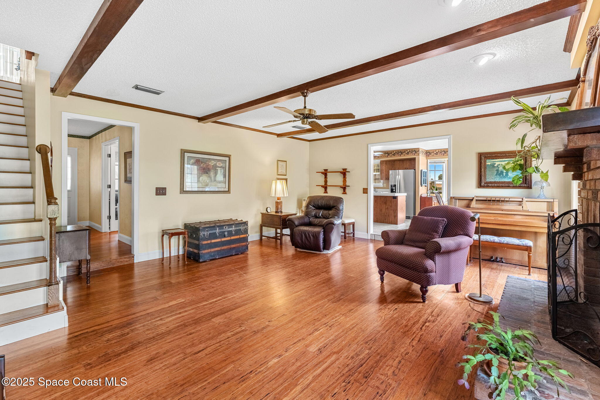 750 River Oaks Lane