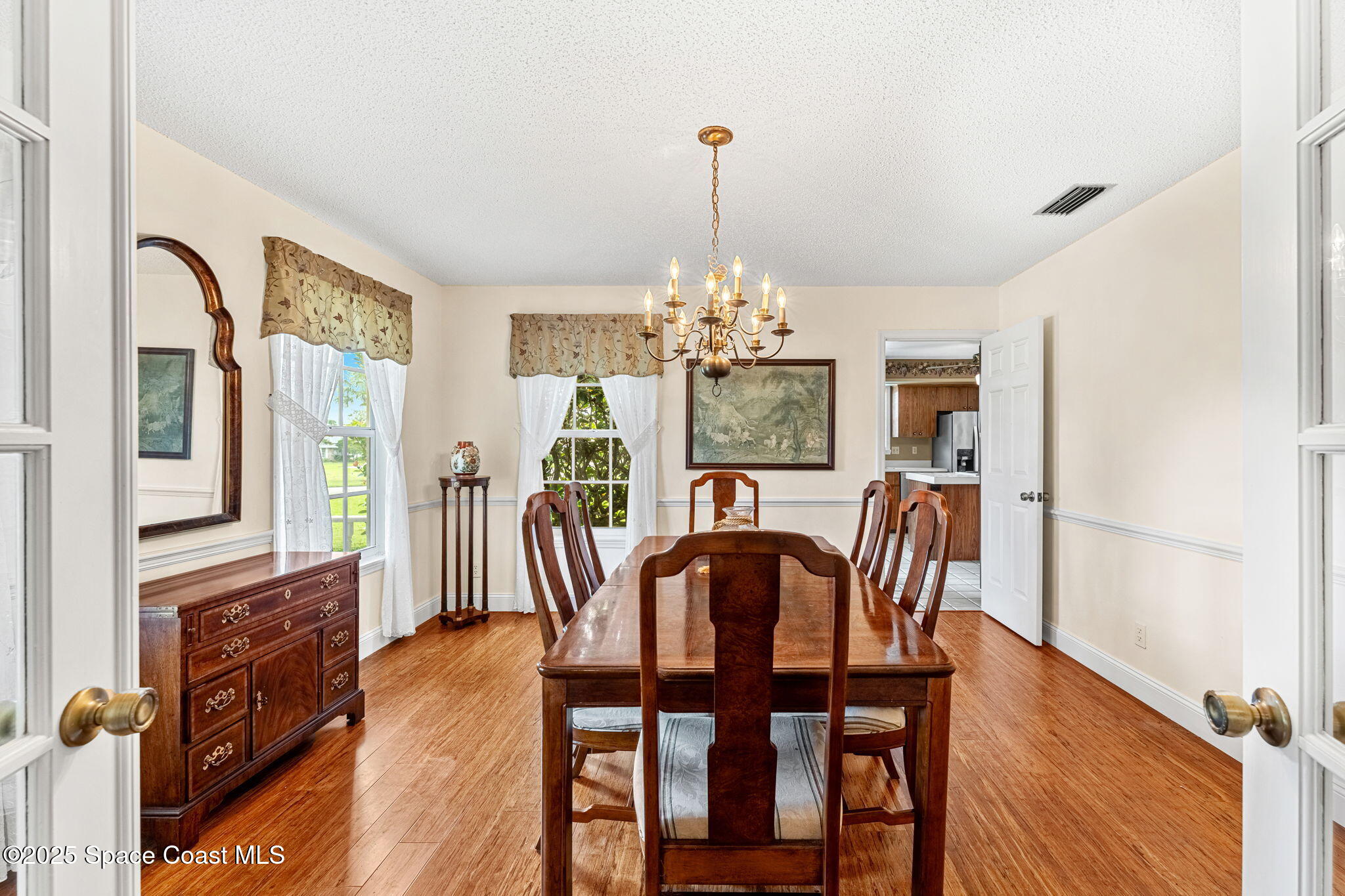 750 River Oaks Lane
