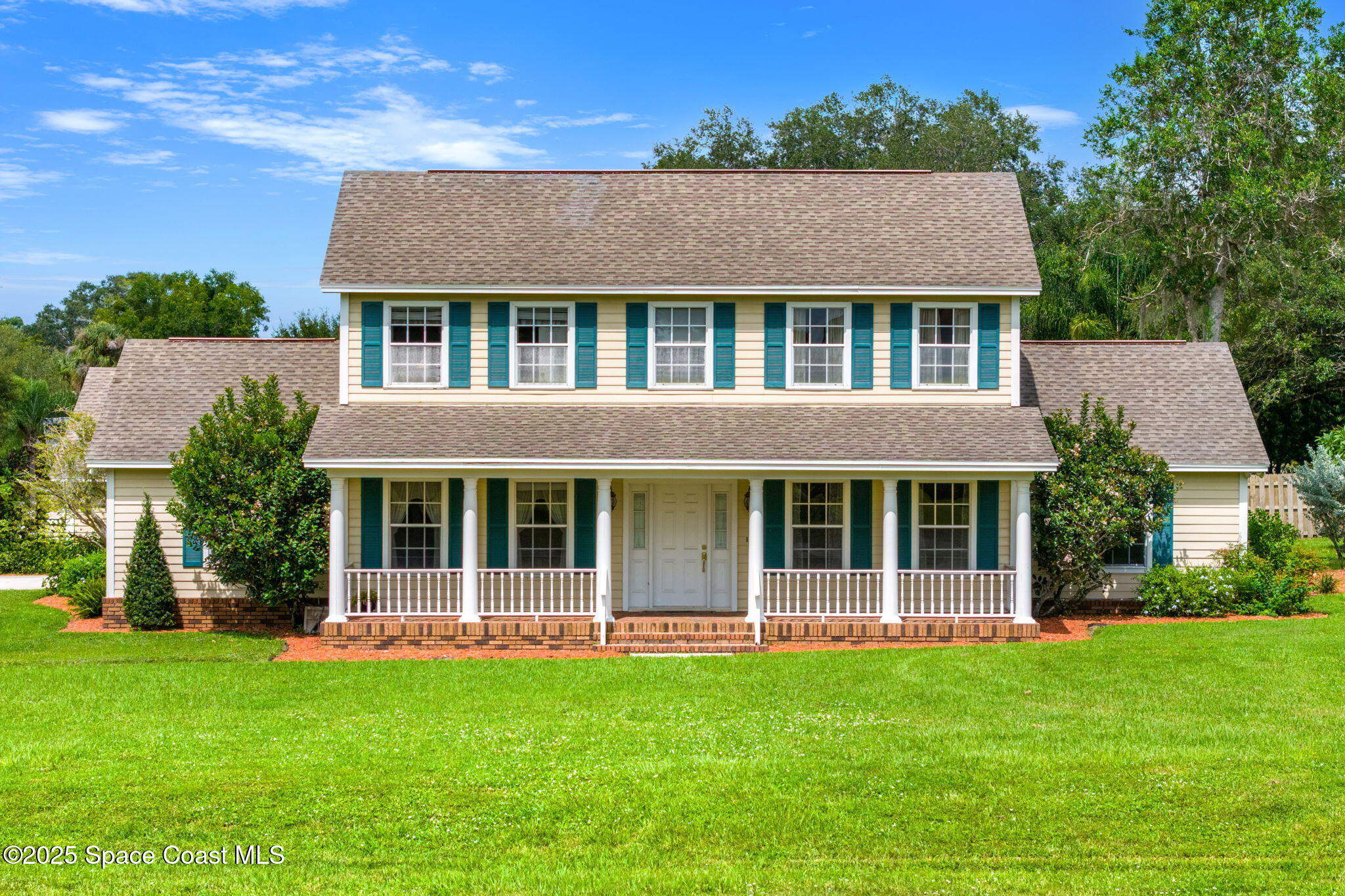 750 River Oaks Lane