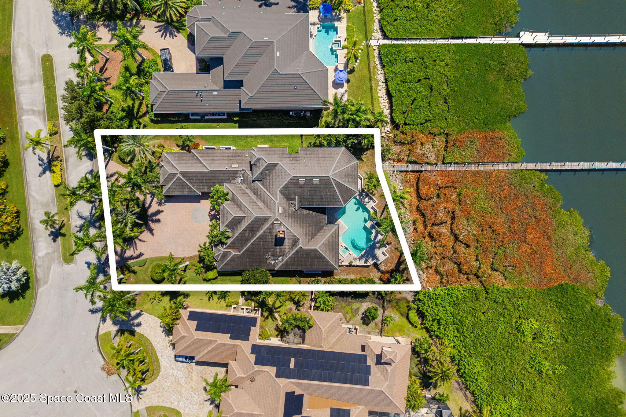 327 Lansing Island Drive