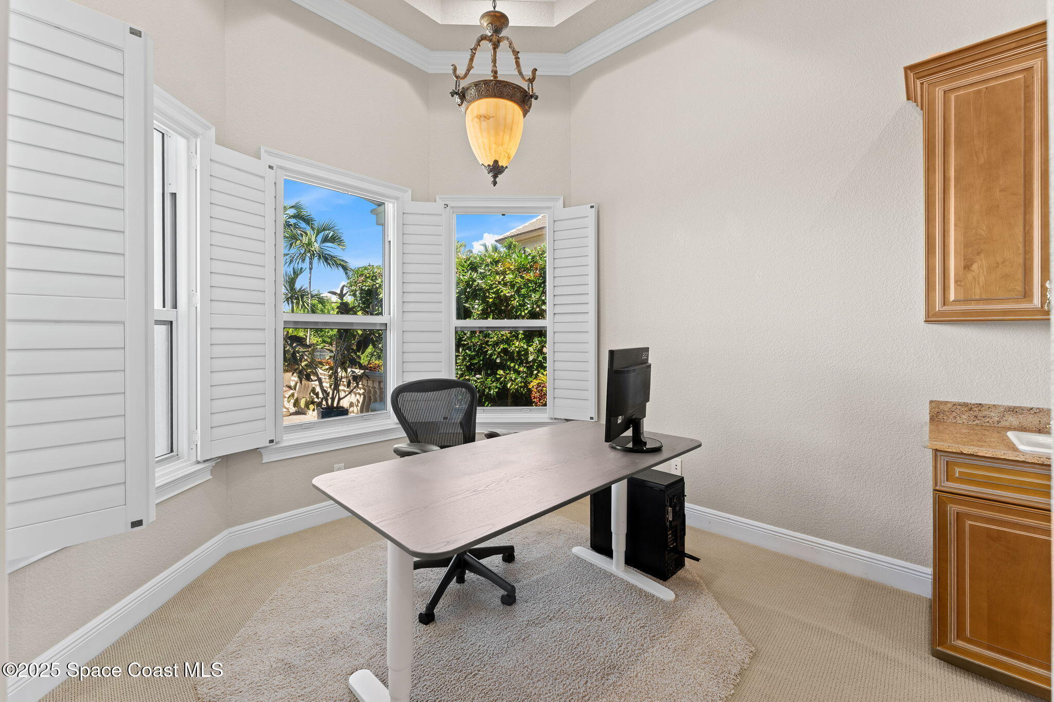 327 Lansing Island Drive