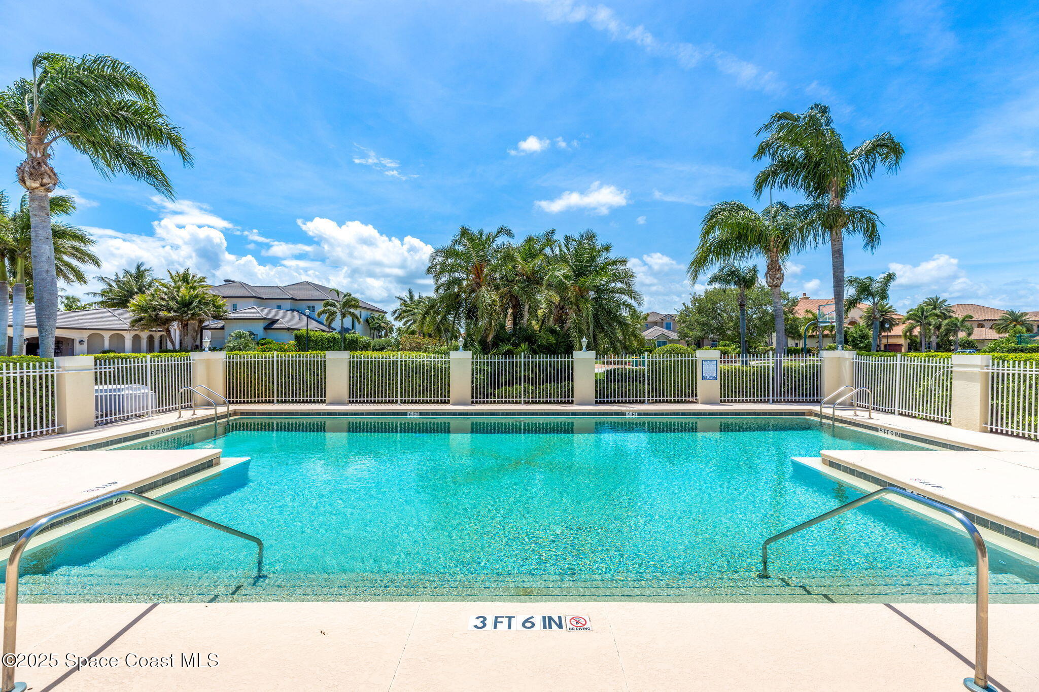 327 Lansing Island Drive